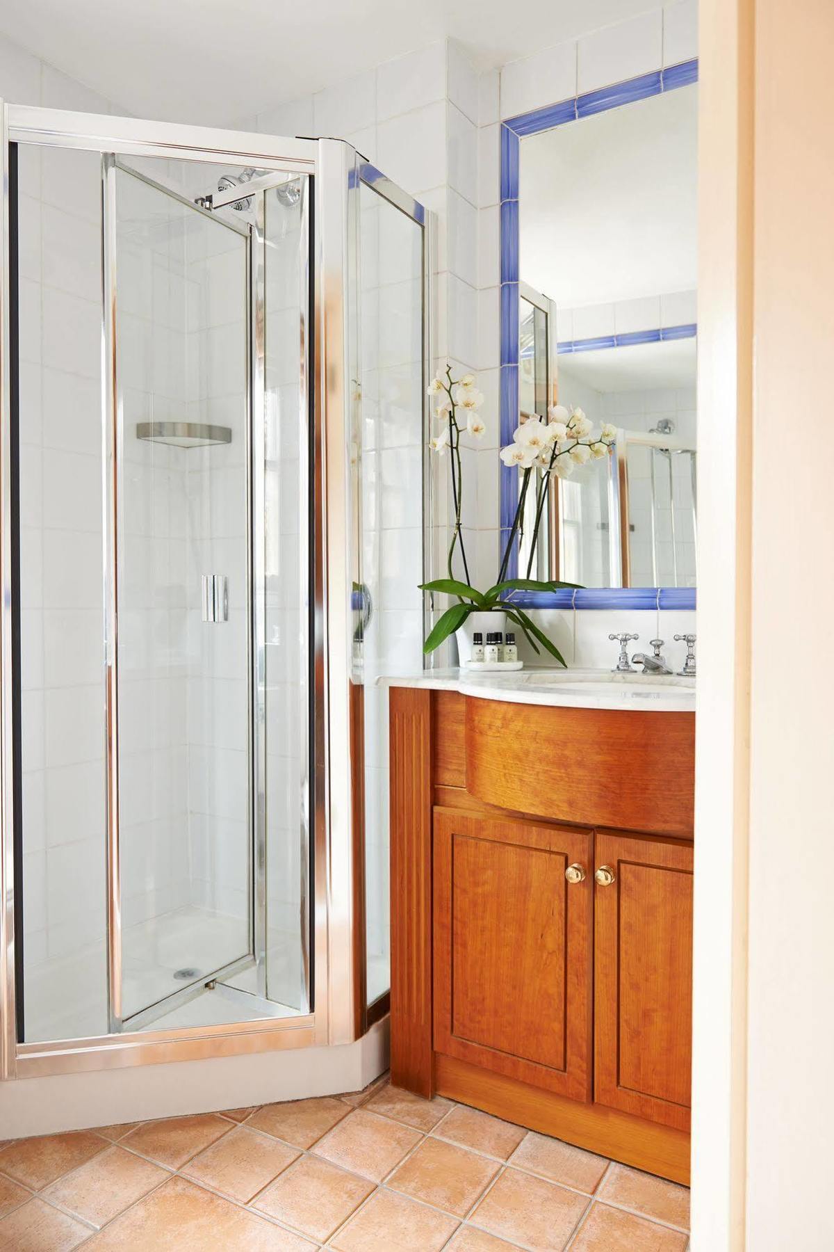 The Academy - Small Luxury Of The World 5* London