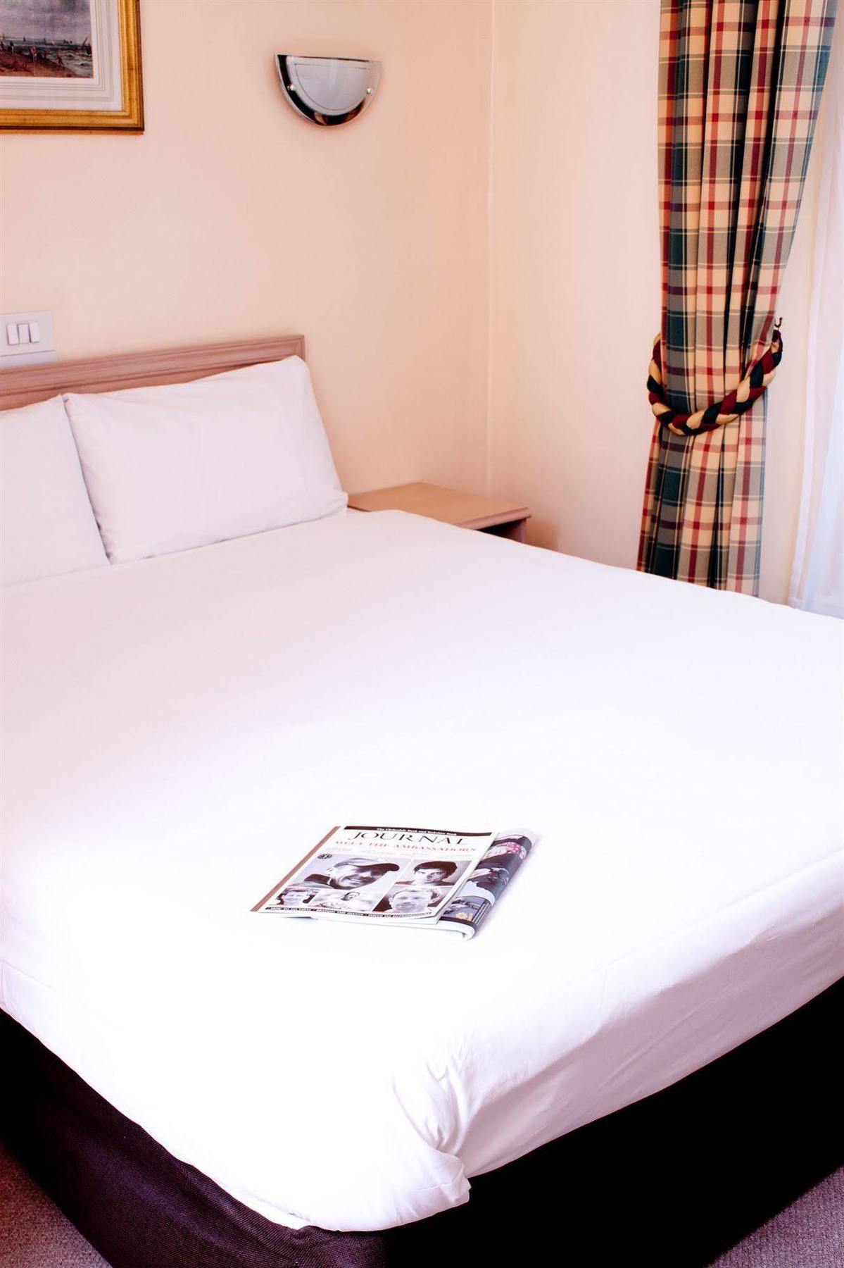 Hotel Henry Viii