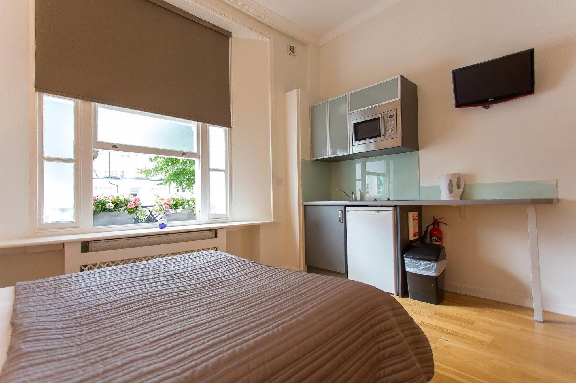 Inverness Terrace Serviced By Concept * London