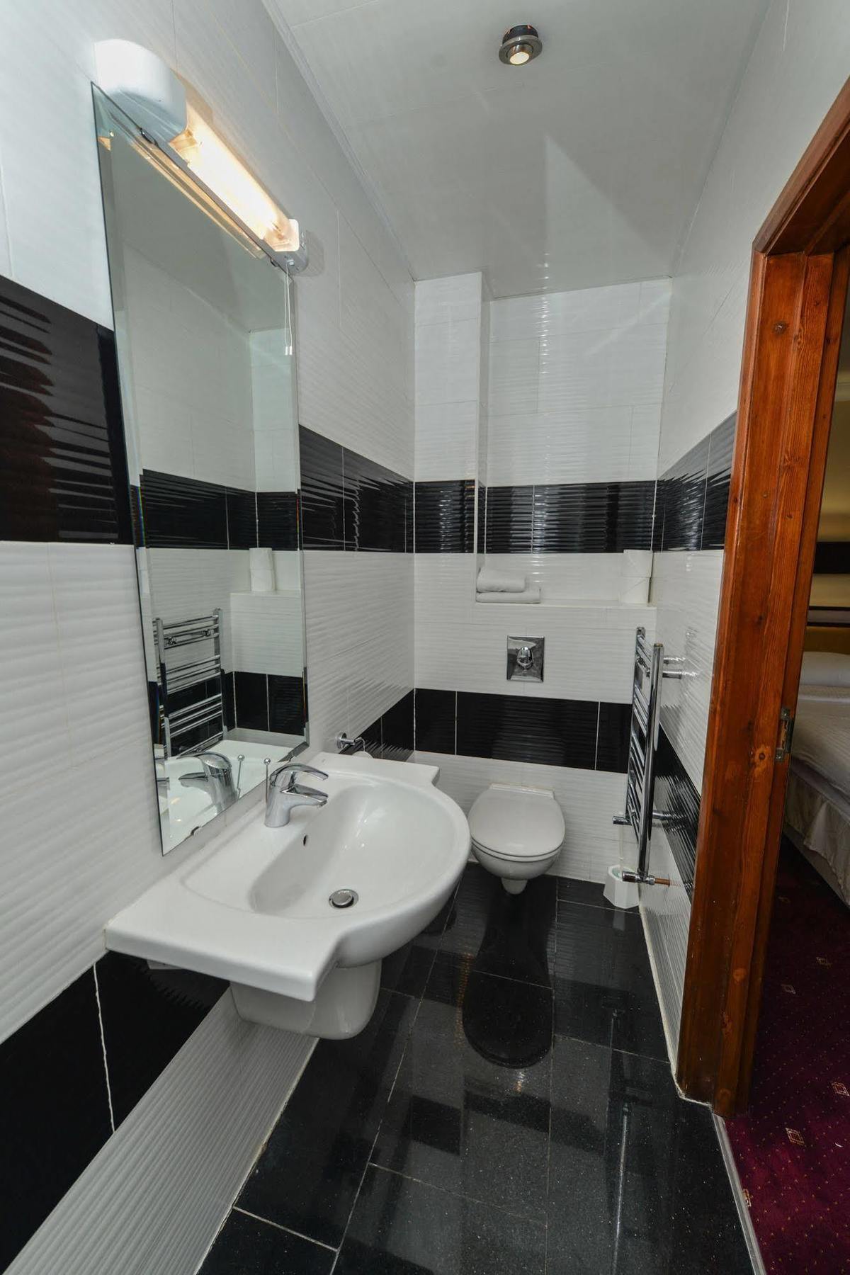 Star Hotel 3*