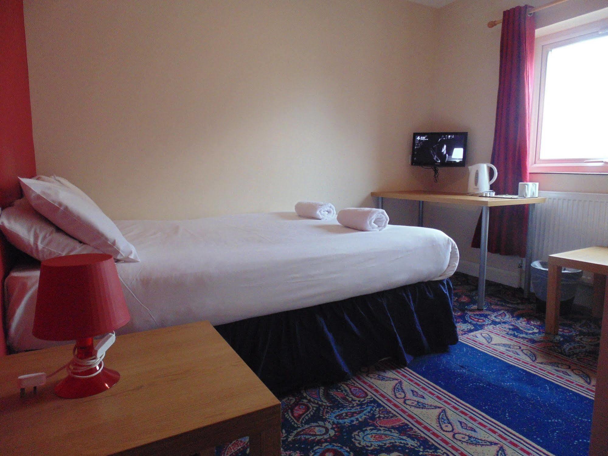 Travel Hotel