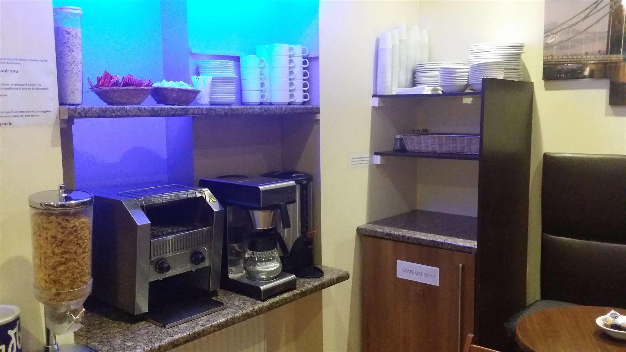 Hotell Notting Hill Gate 3*