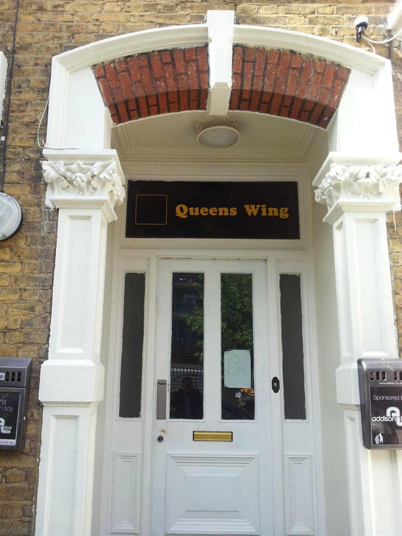 Hotel Queens Drive At Finsbury Park