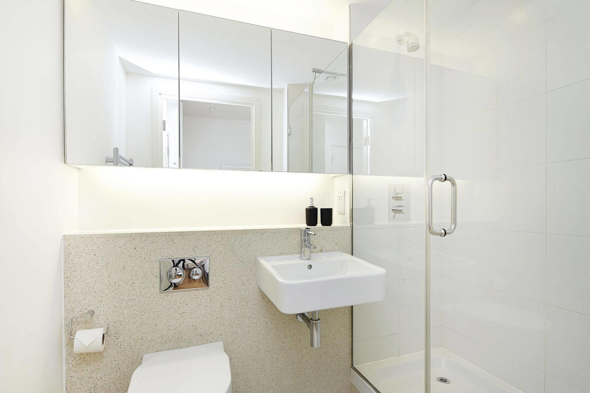 Fran 4* London