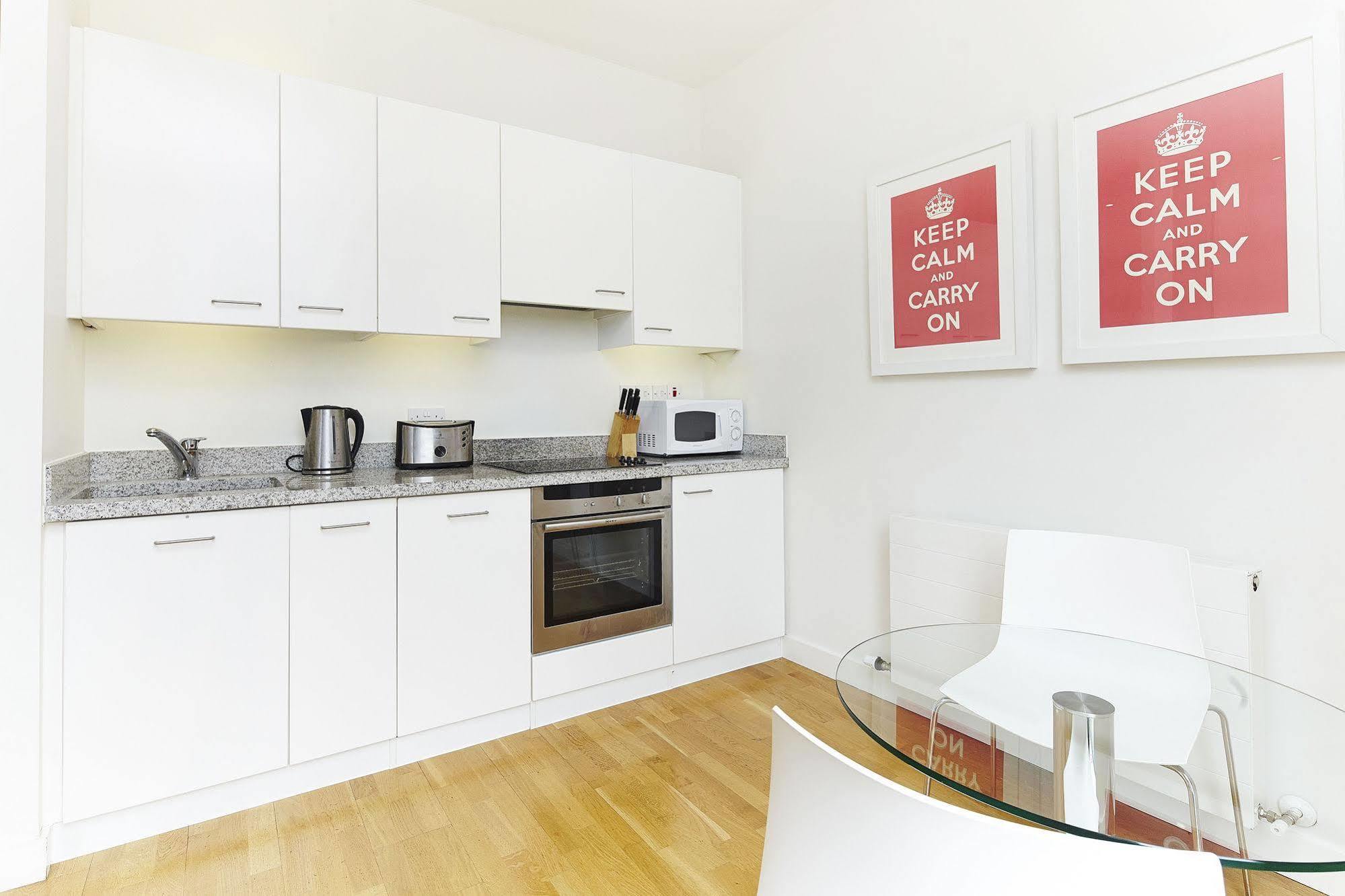 Fran 4* London