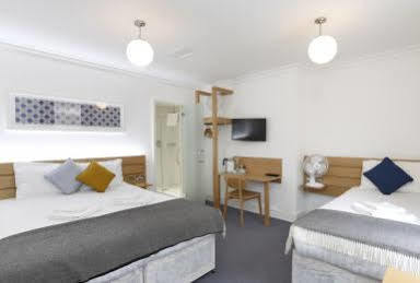 William Hotel 3*