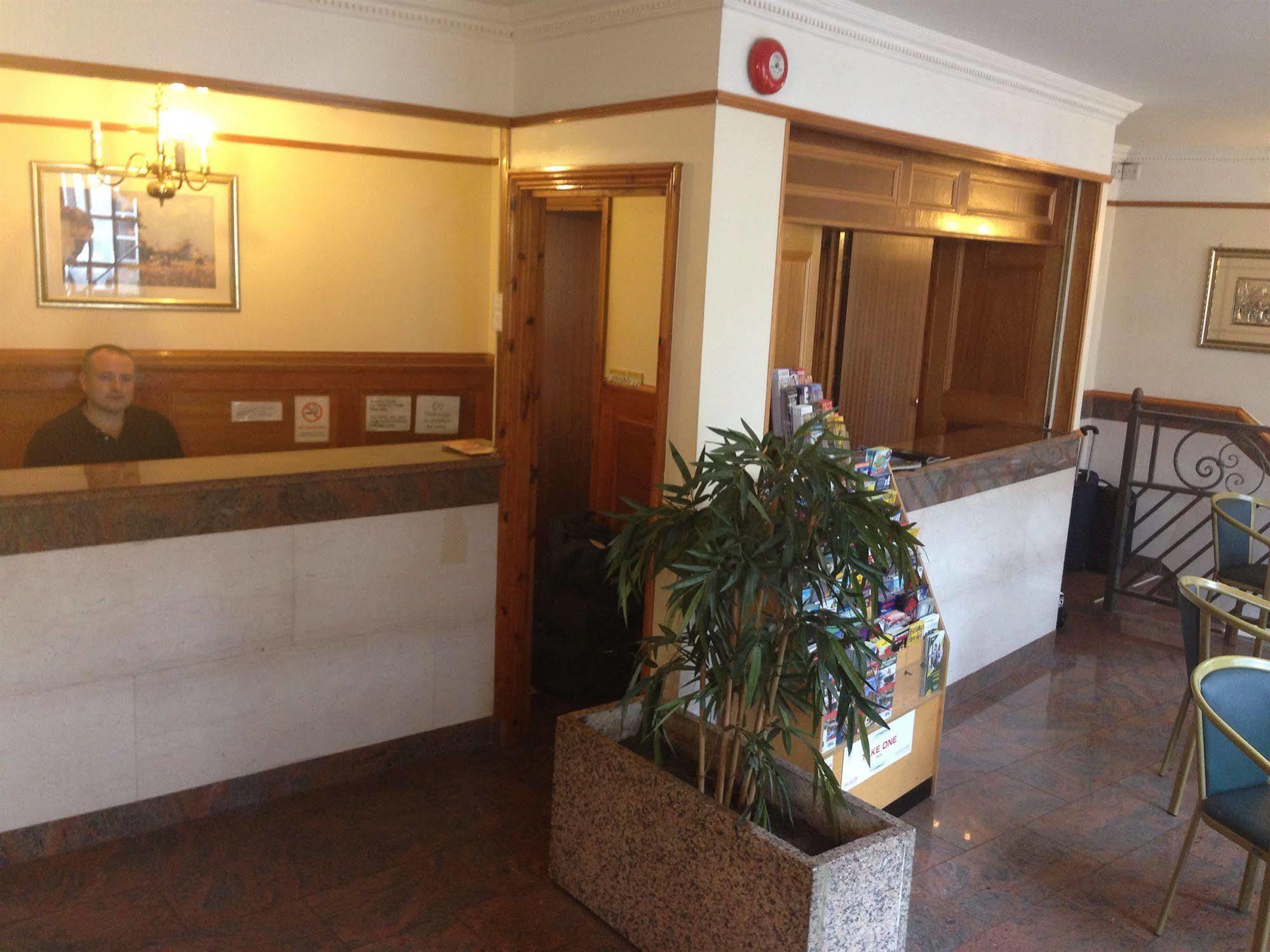 Carlton Guest house 2*