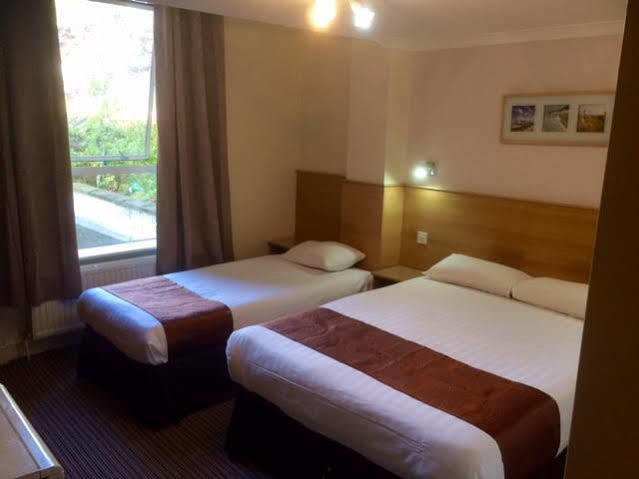 West Cromwell 2* Londres