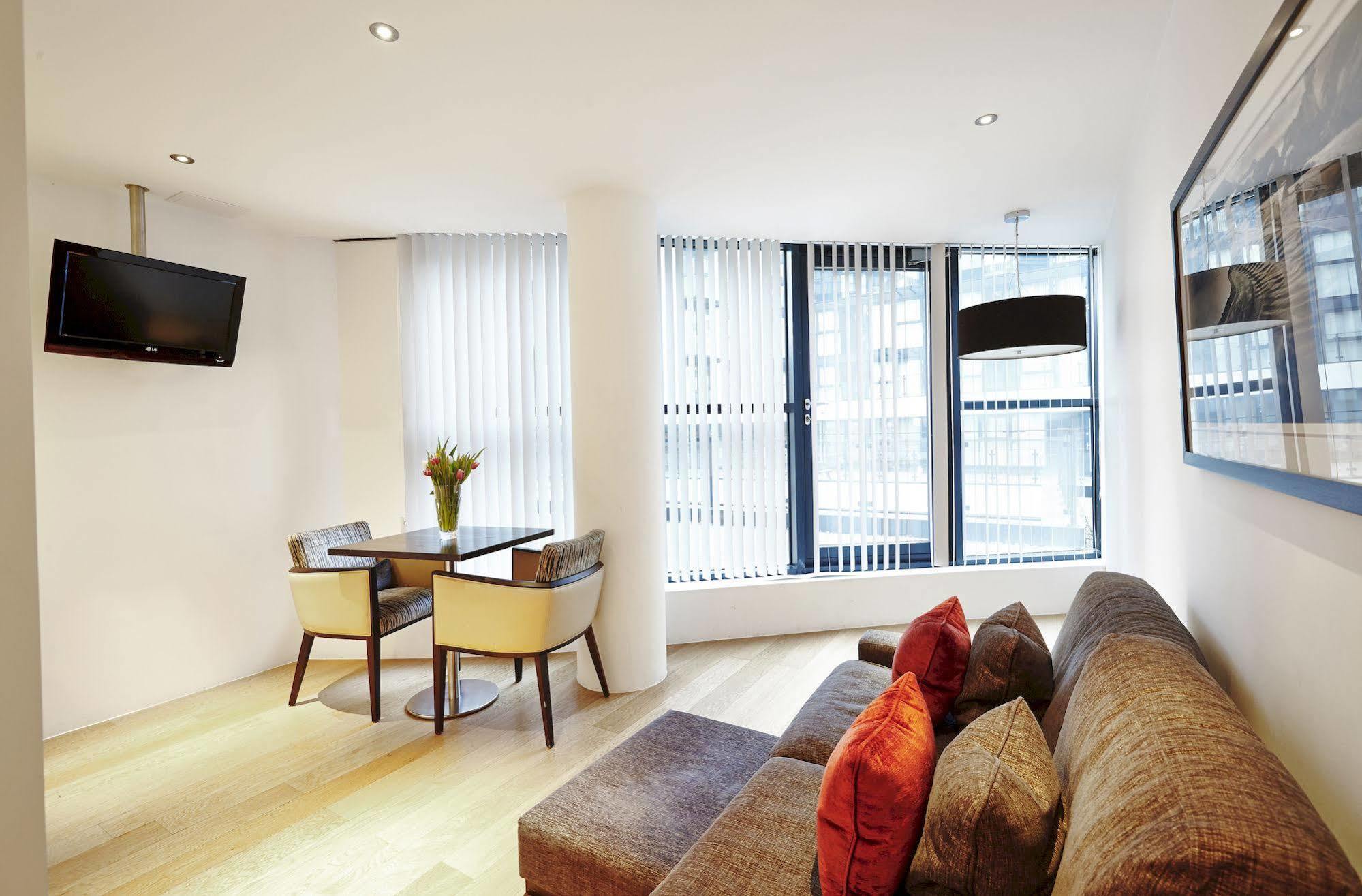 Tower Bridge Aparthotel 3*