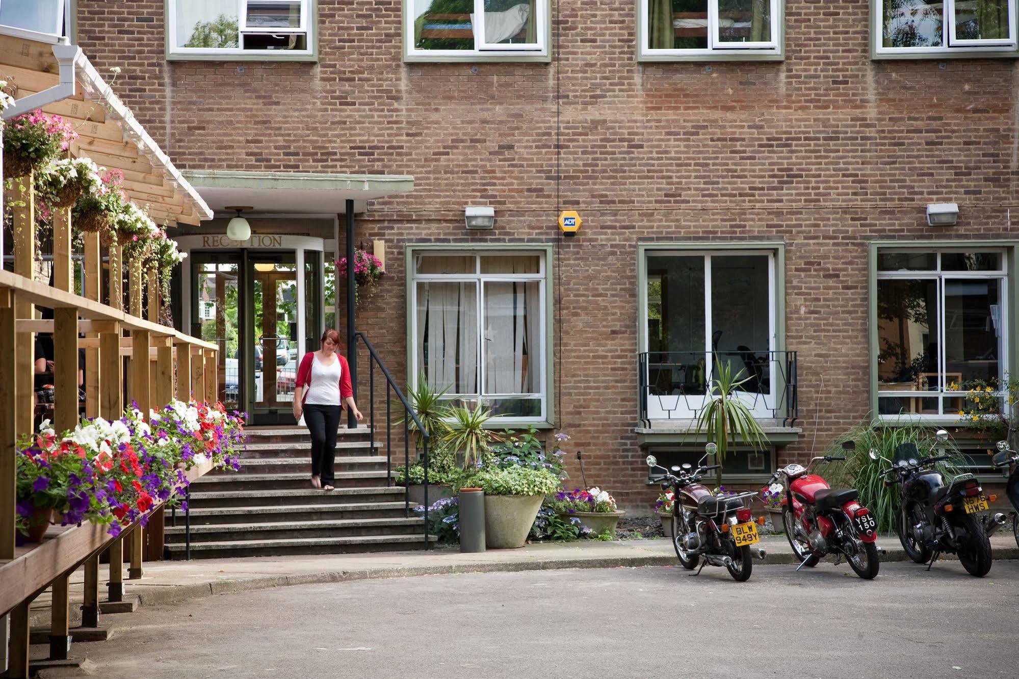 Palmers Hillspring At Willesden Vandrarhem