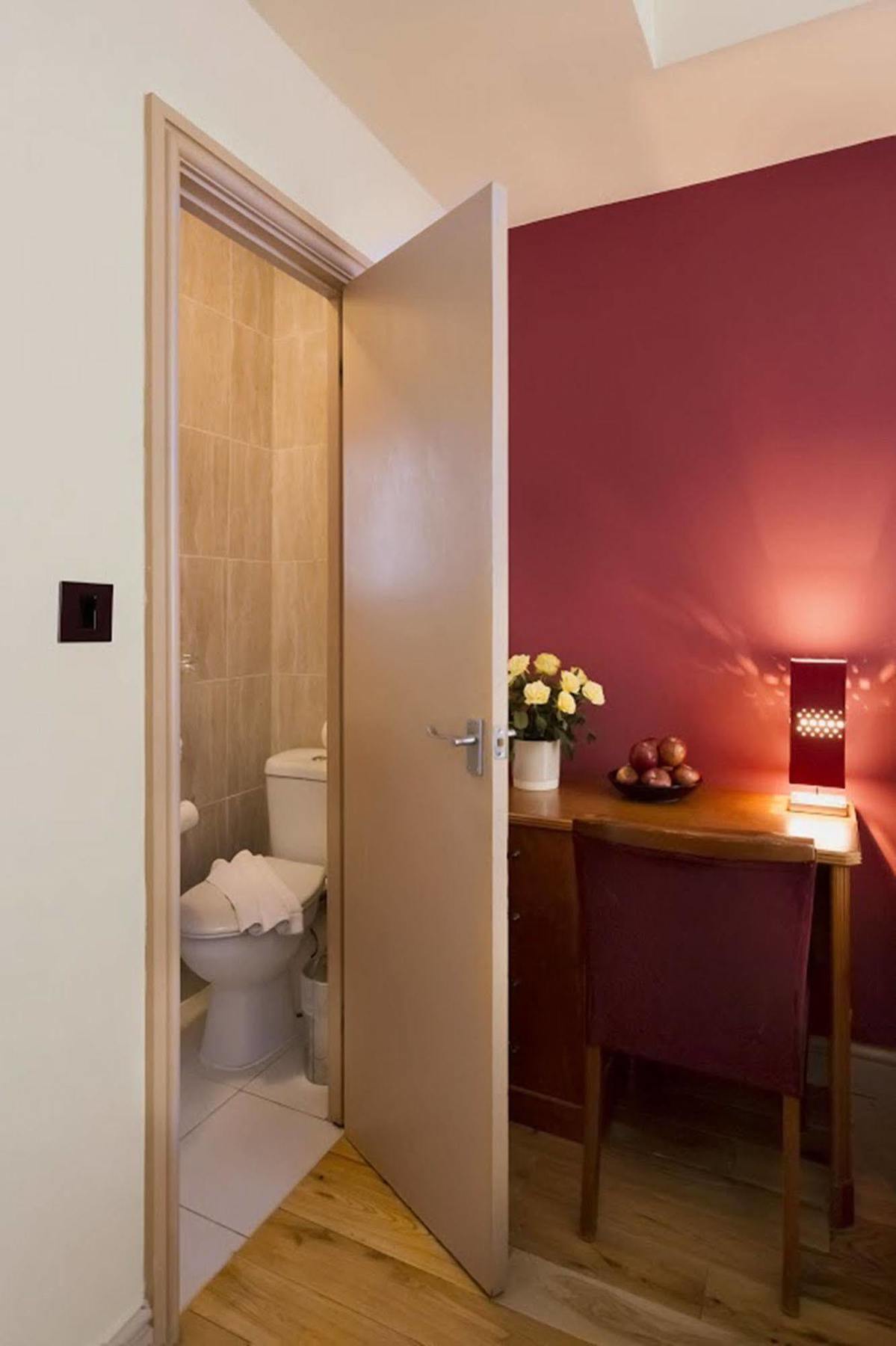 Hotell Sonder The Voyage 4*