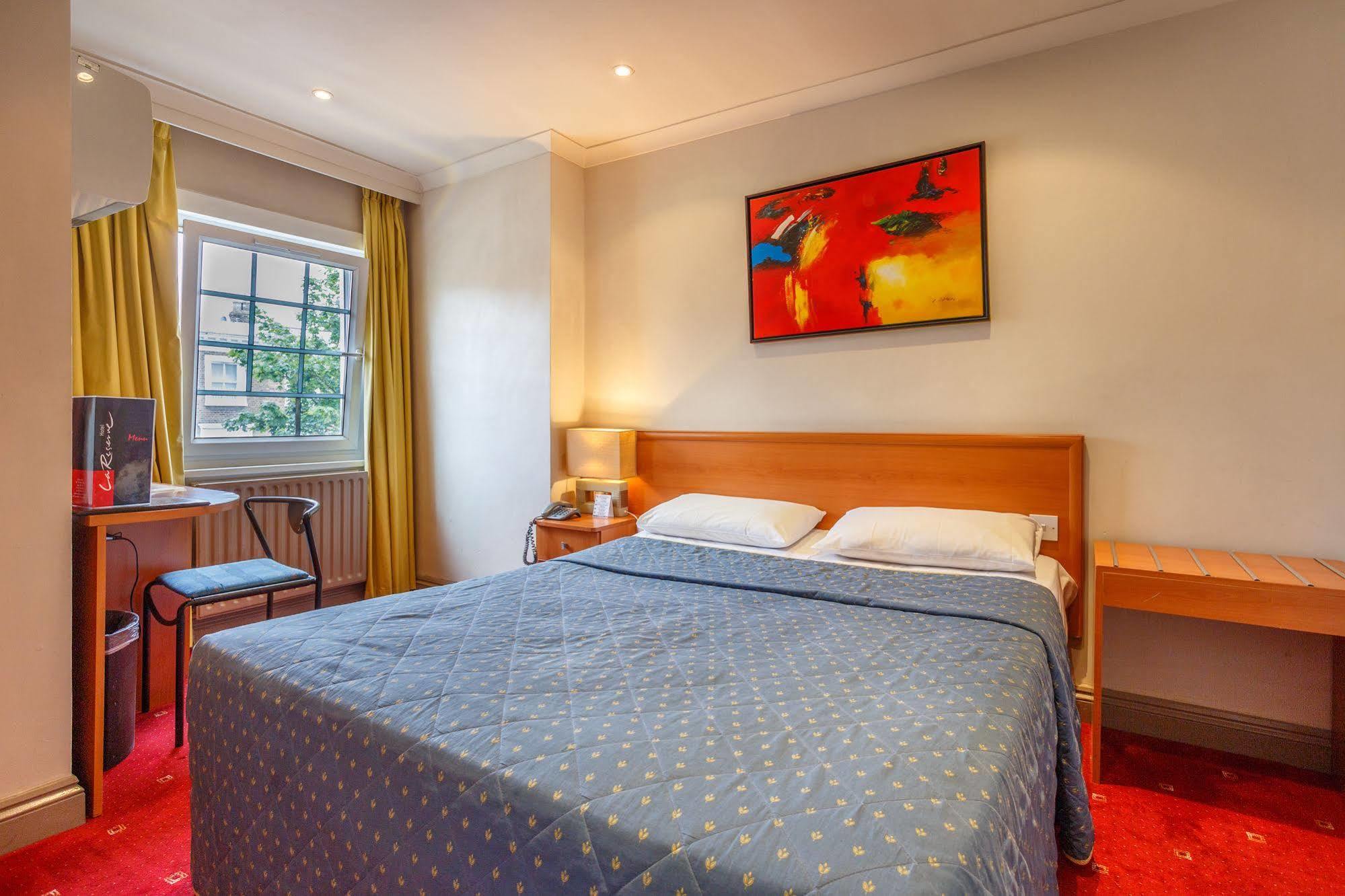 La Reserve Hotell 3*