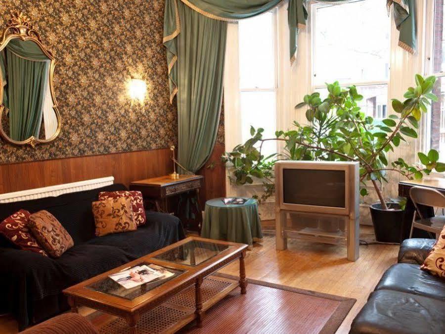 Guest house Beaver London
