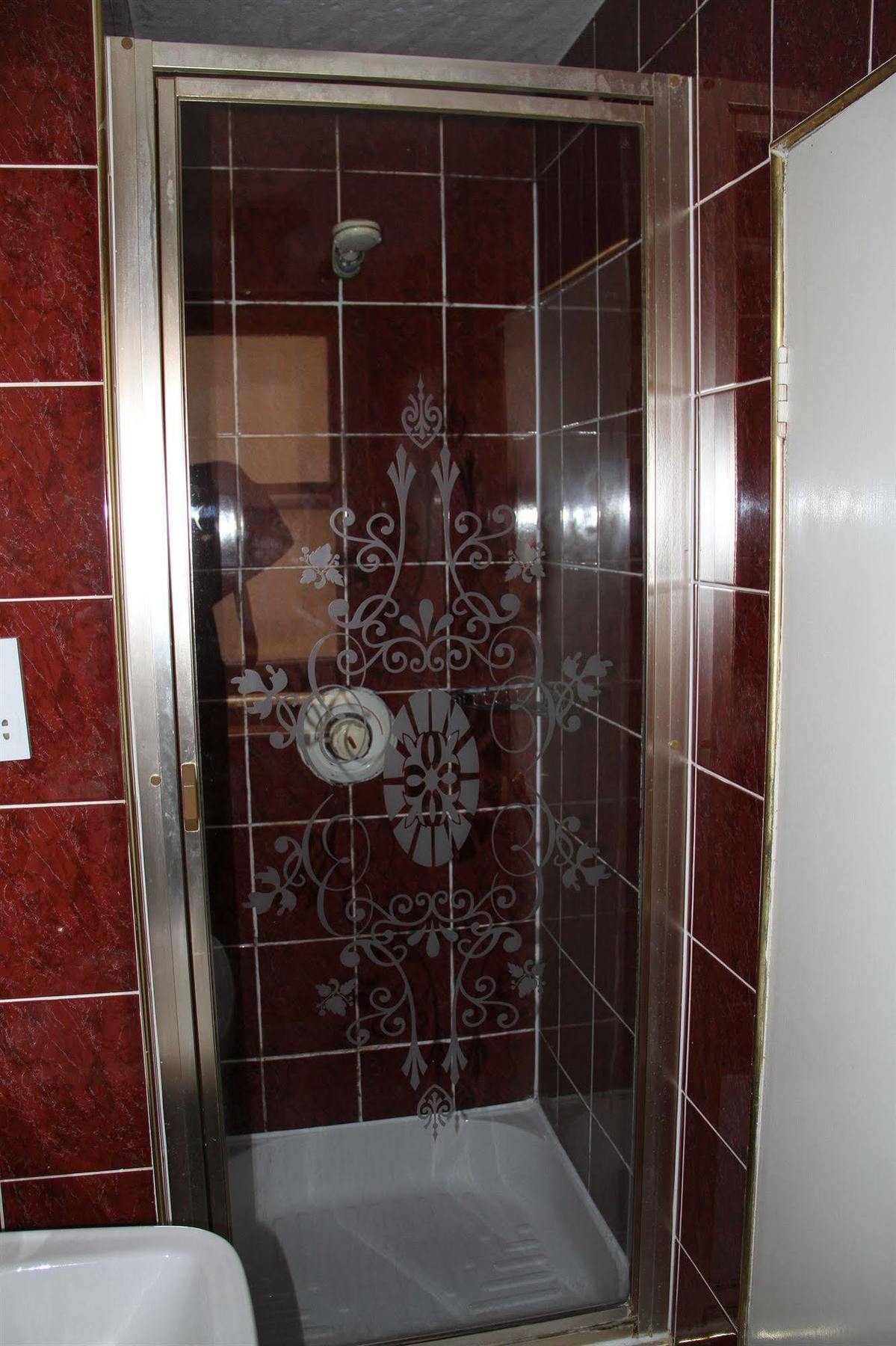 Maranton House Kensington Hotel 3*