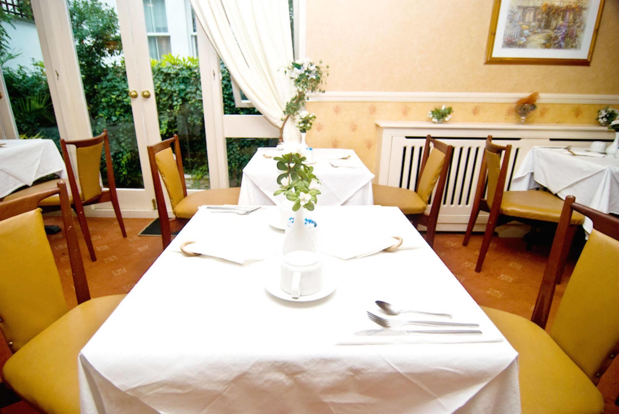 Maranton House Kensington Hotel London