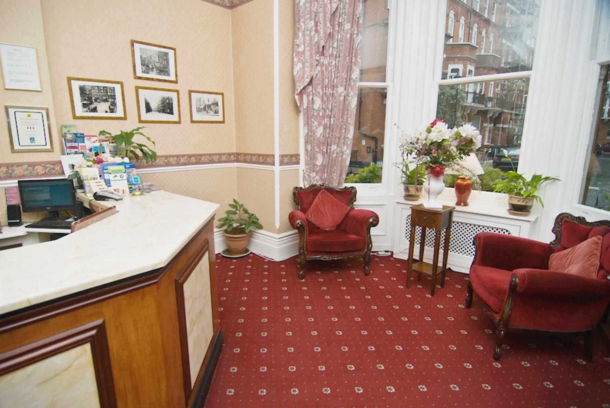 Hotel Maranton House Kensington 3*