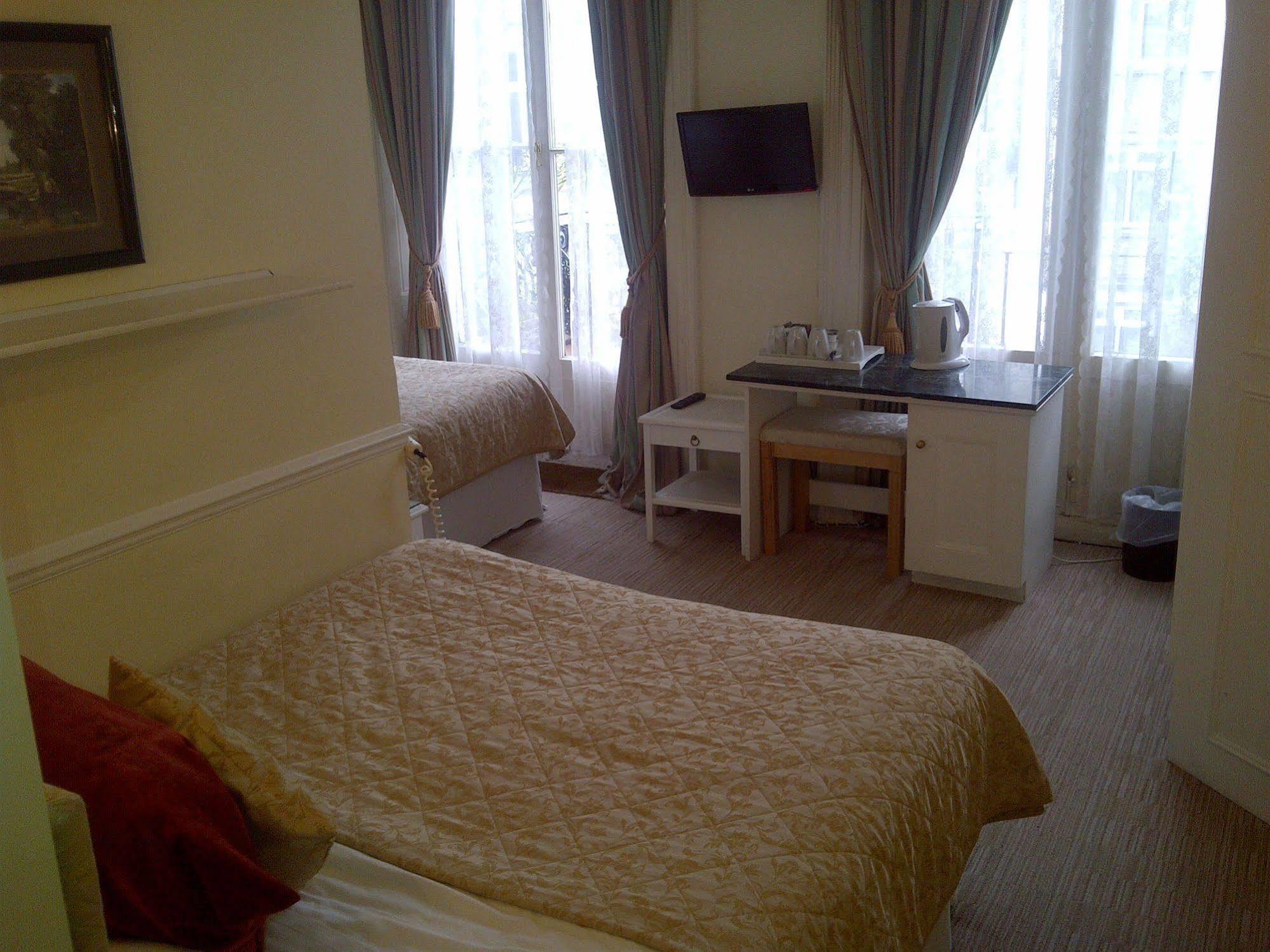 Rushmore Hotel London