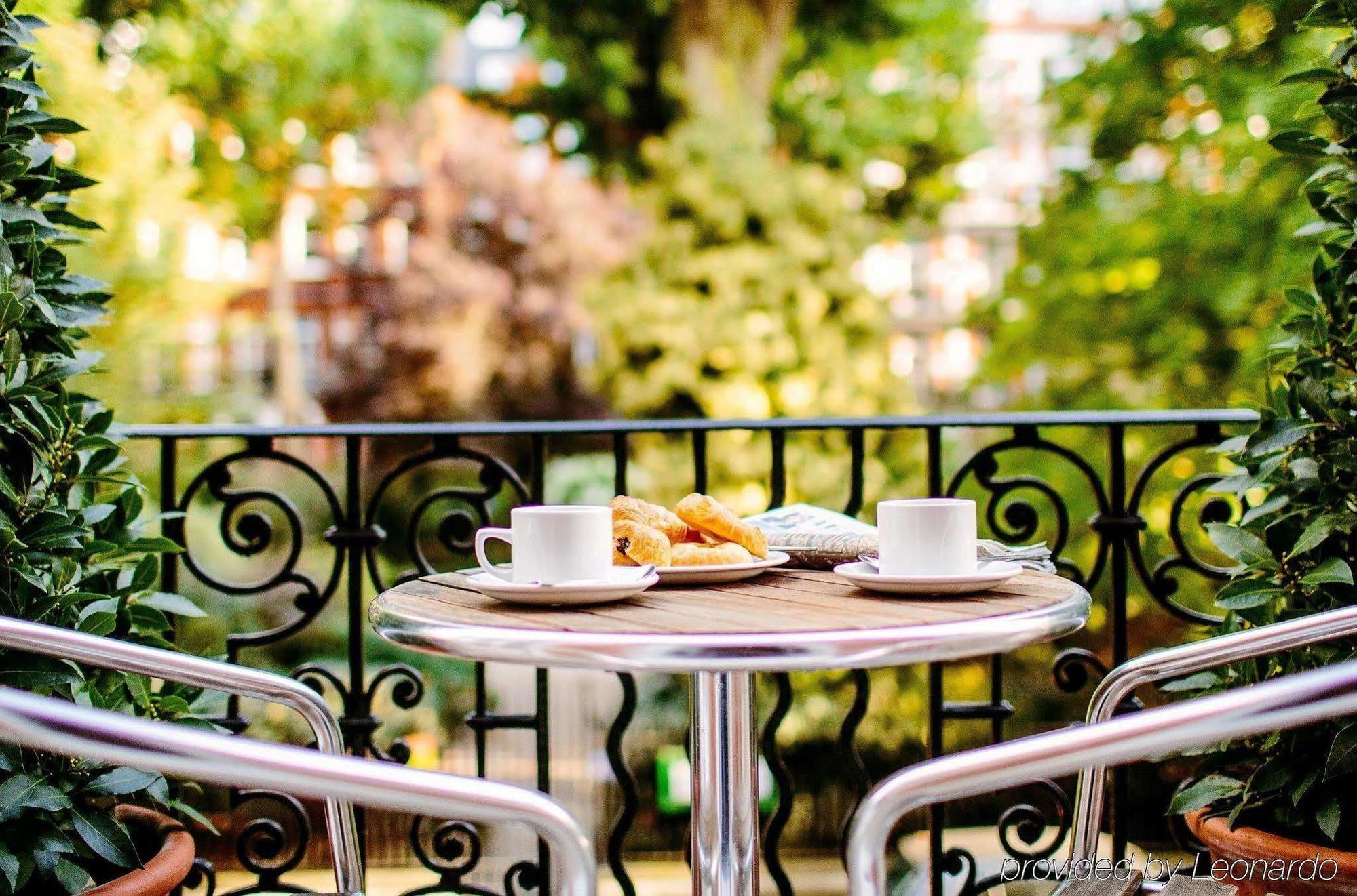 Henley House Hotel 4*
