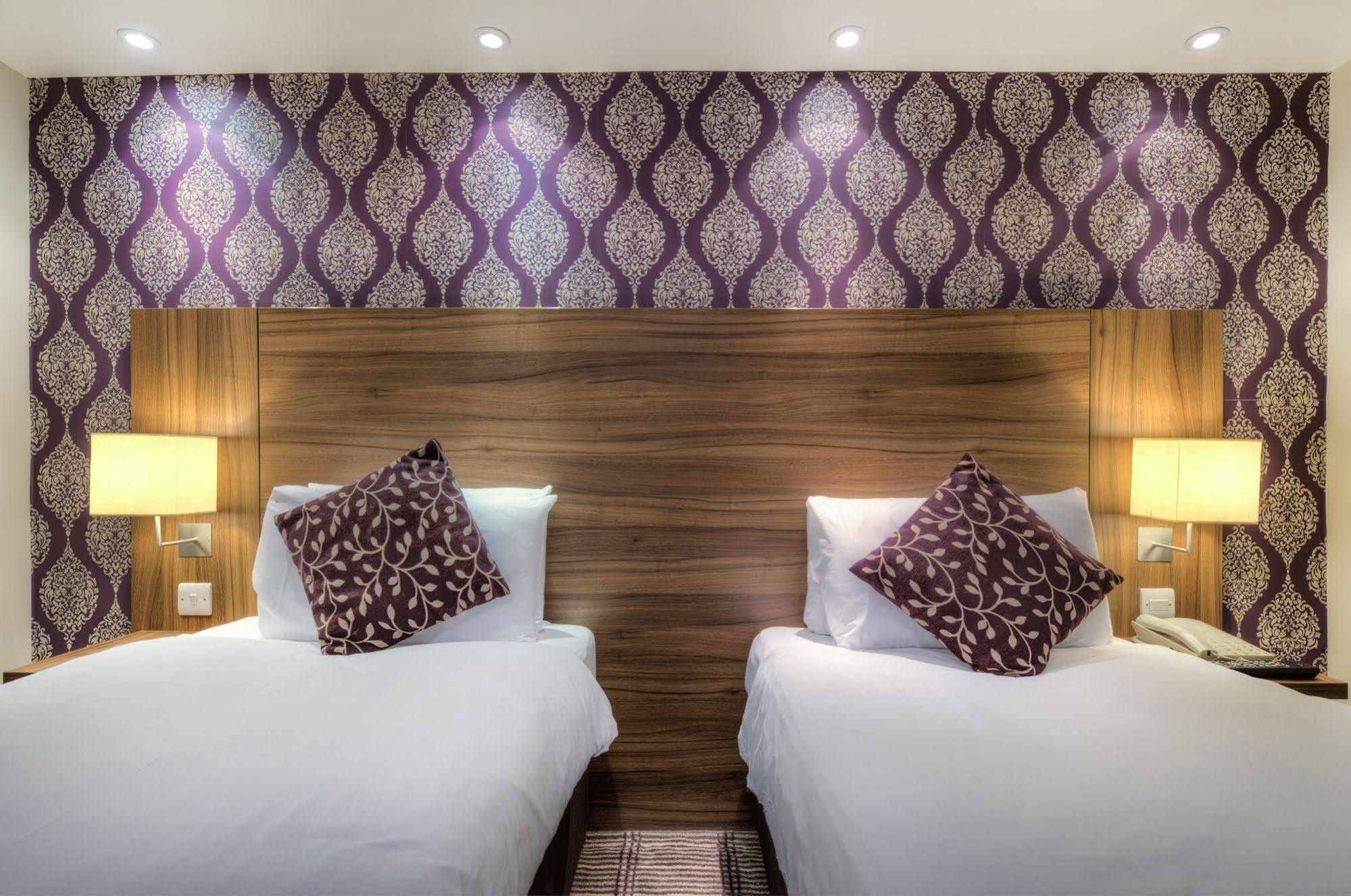 Continental Kensington 3*