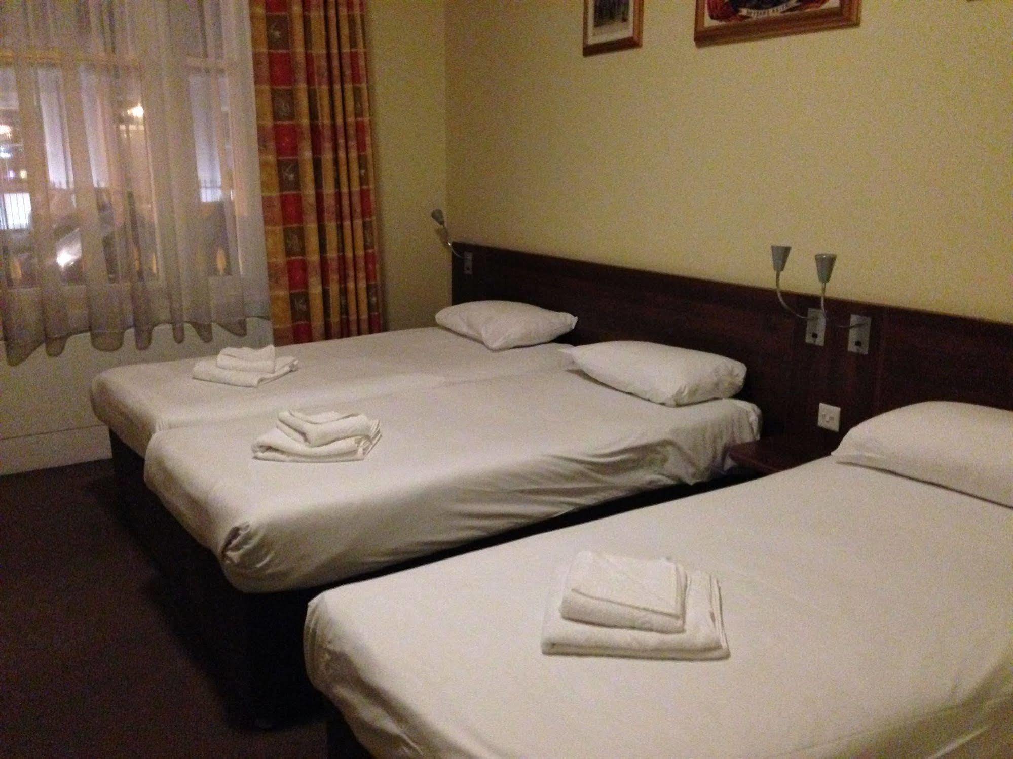Victoria Hotel