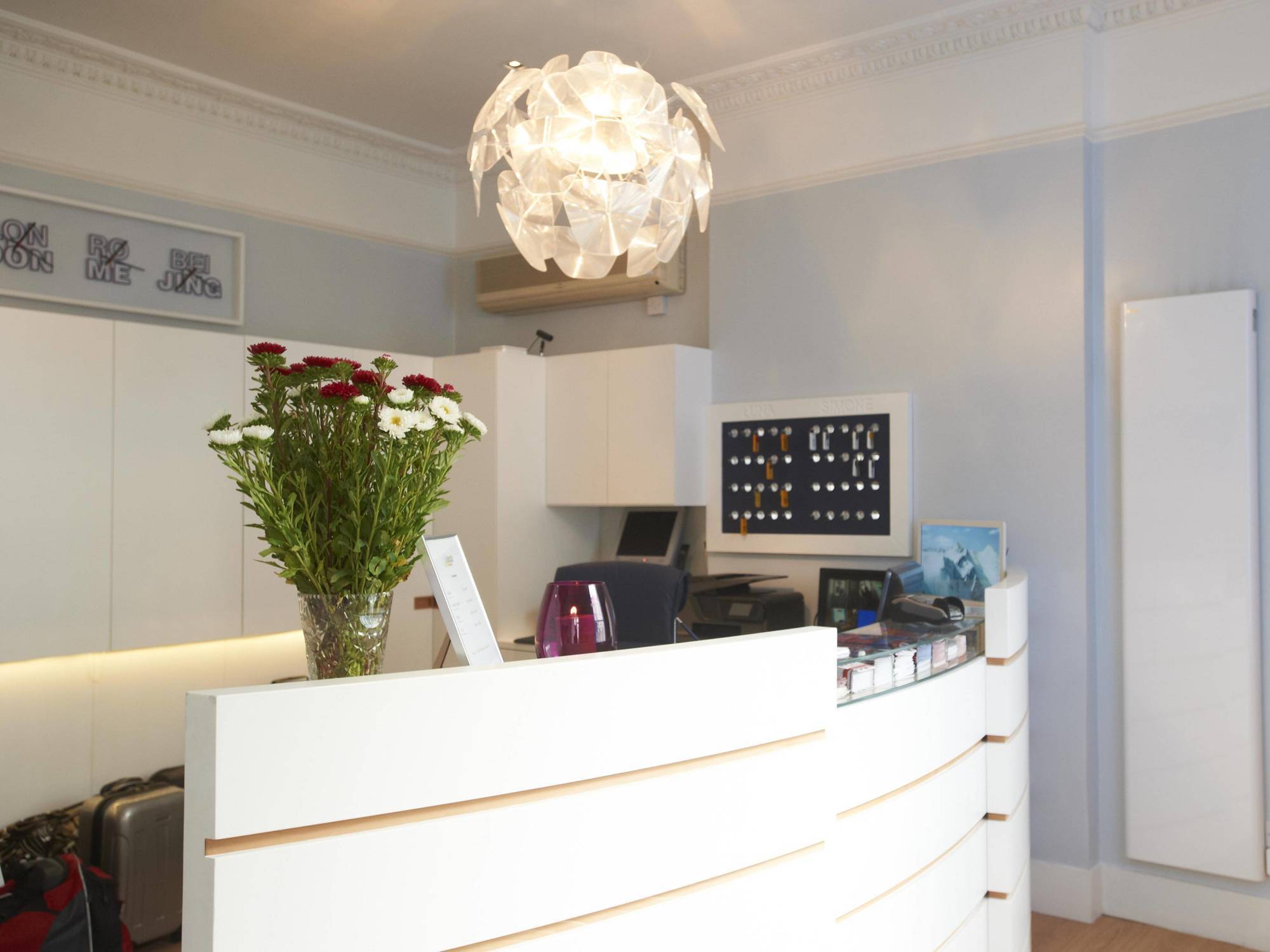 Luna And Simone Hotel 3*