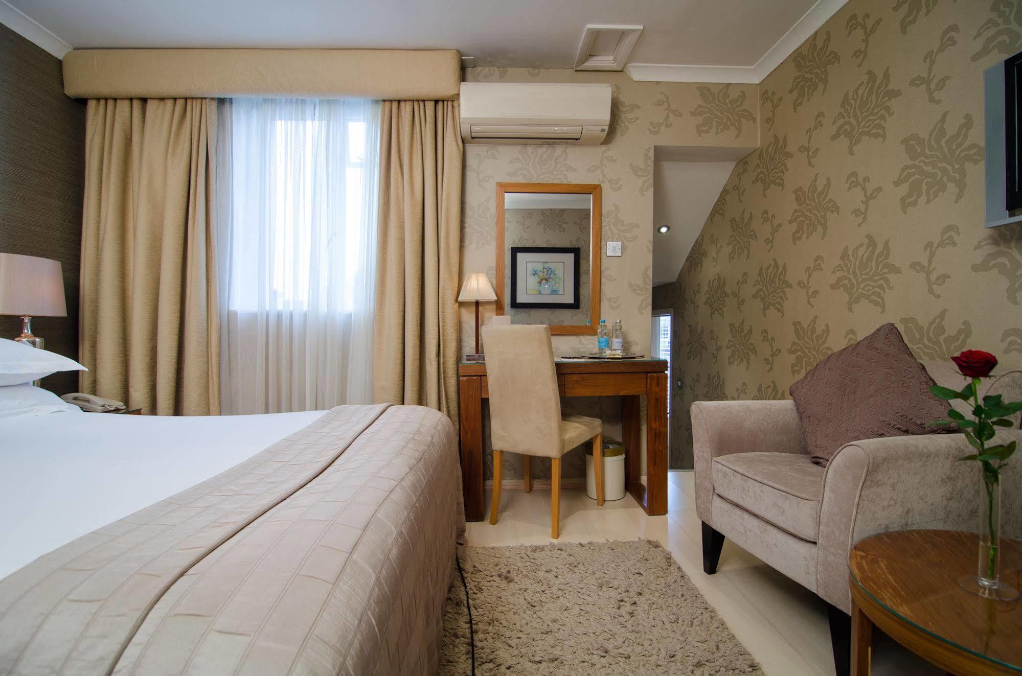 The Beaufort 4* London