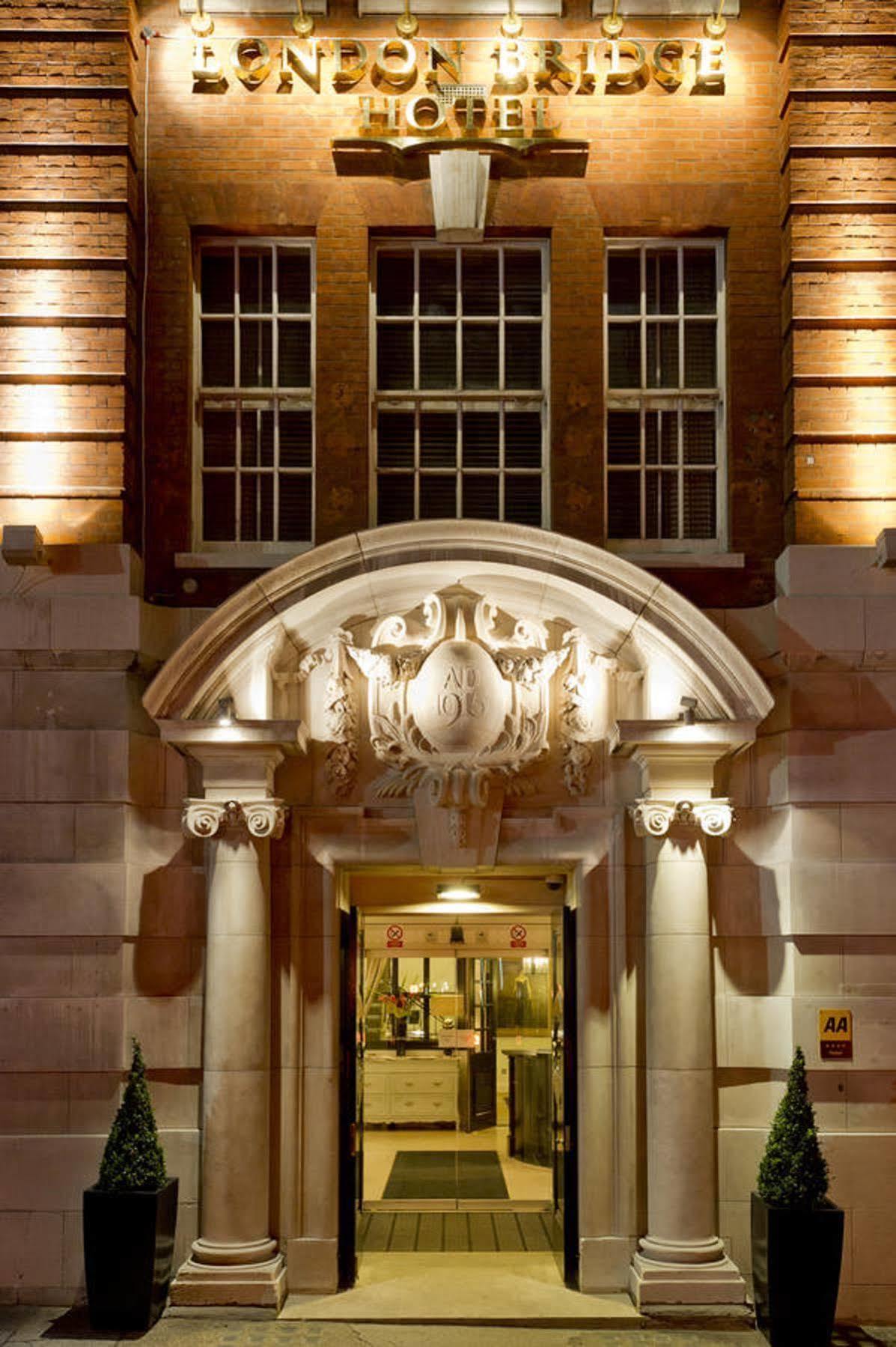 Bridge Hotell 4*