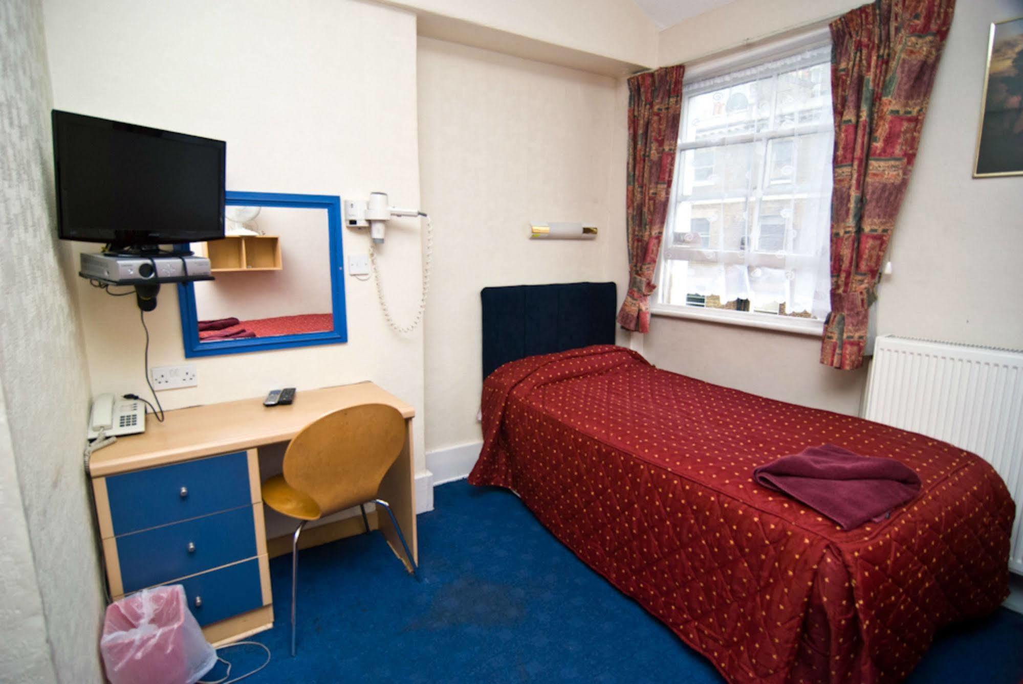 Boston Court Hotel Londra