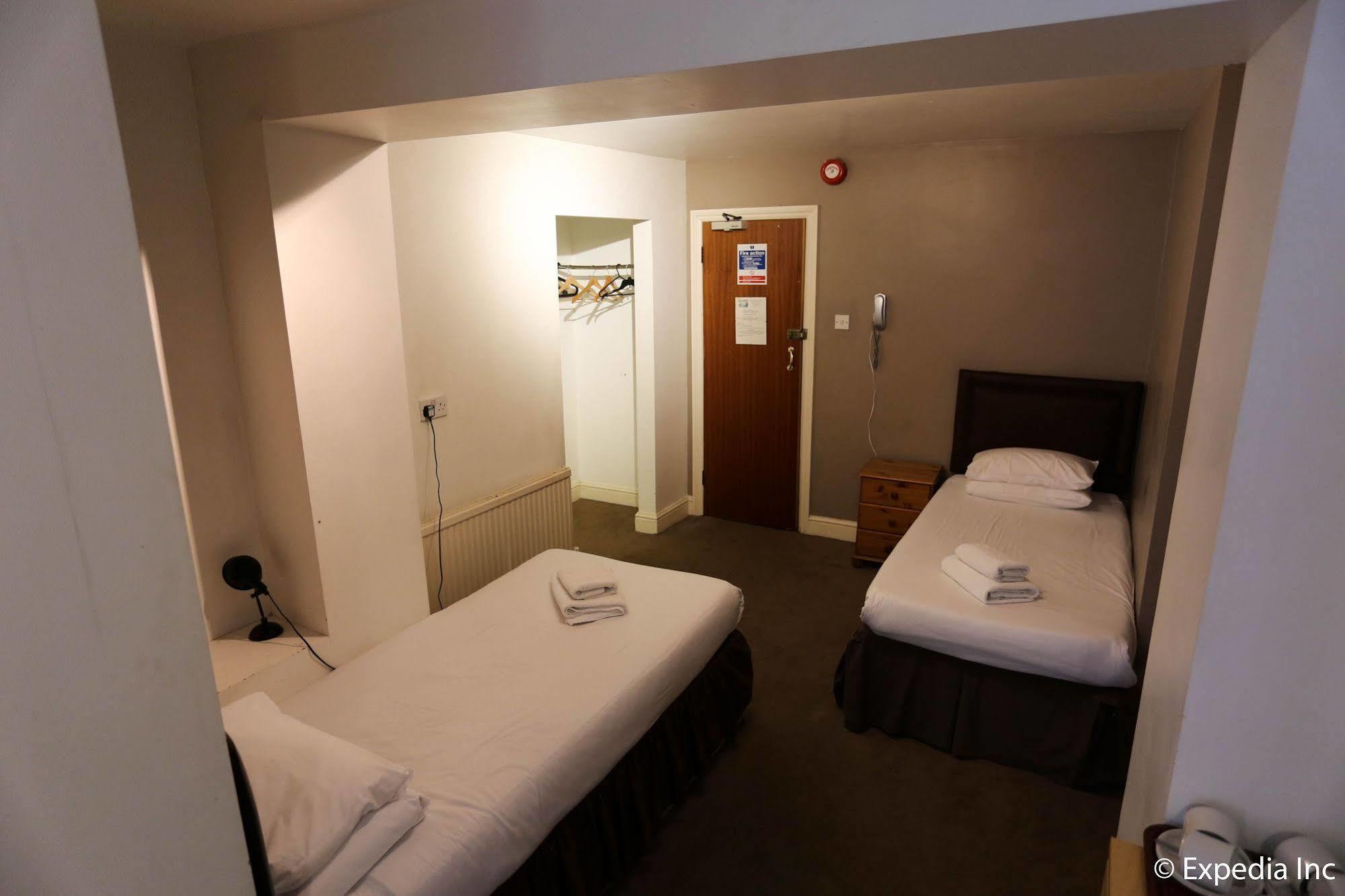 Hotel Swinton London