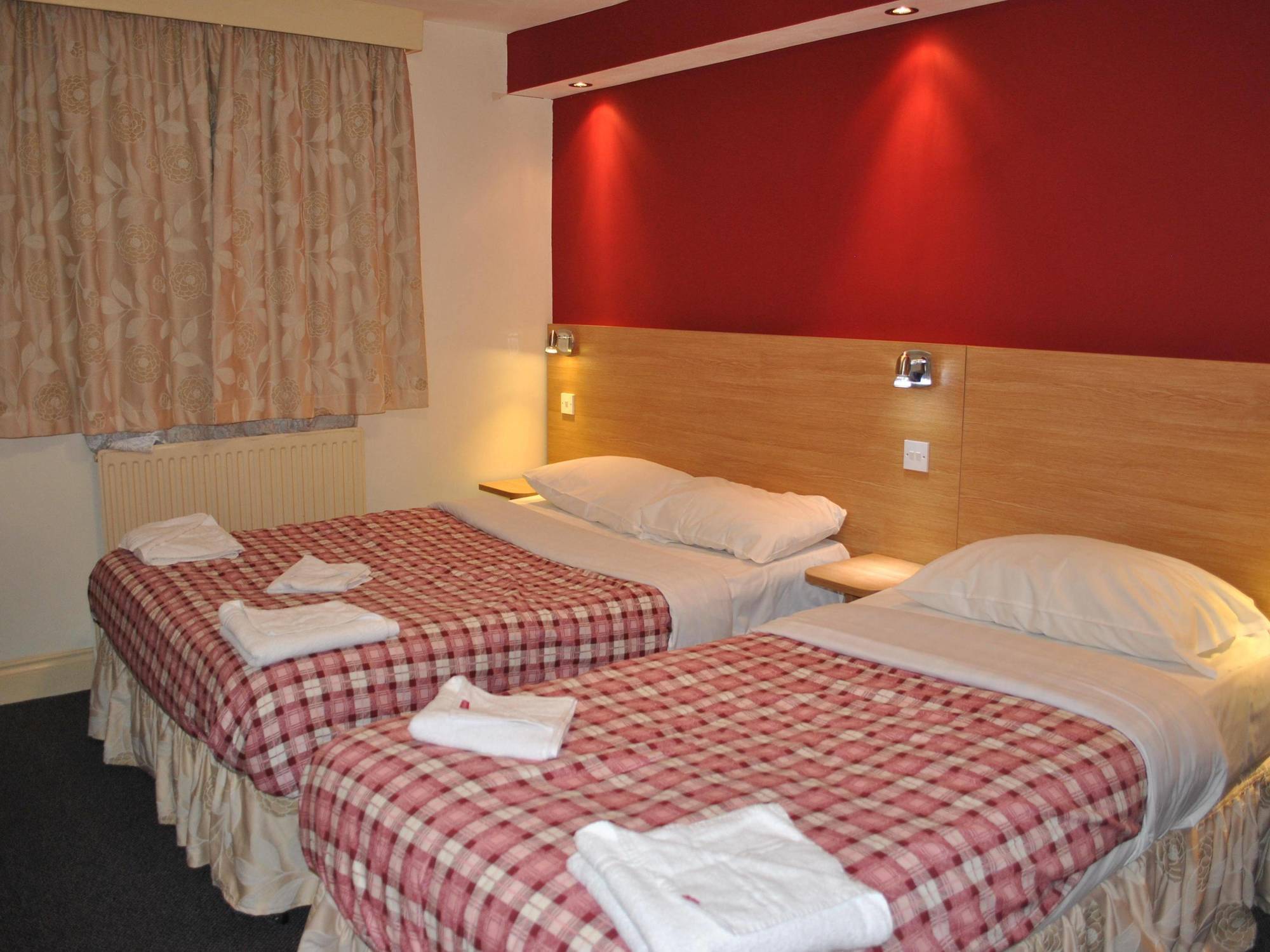 Guest house Carlton