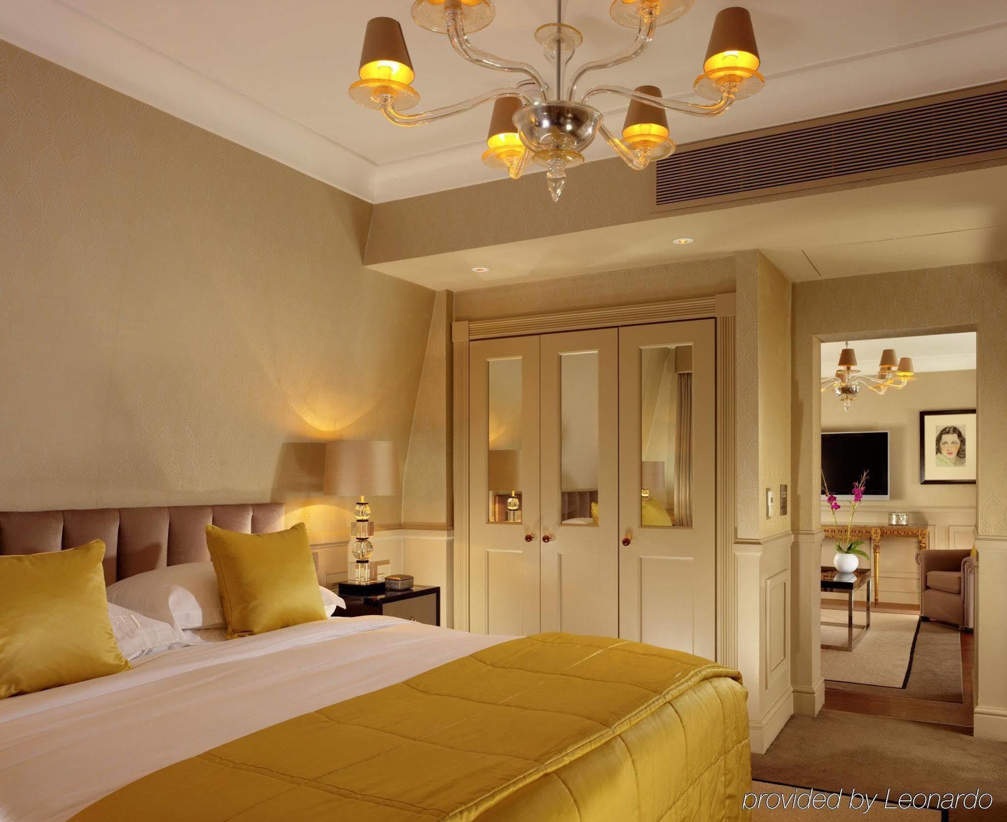 Althoff St James's & Club Hotel