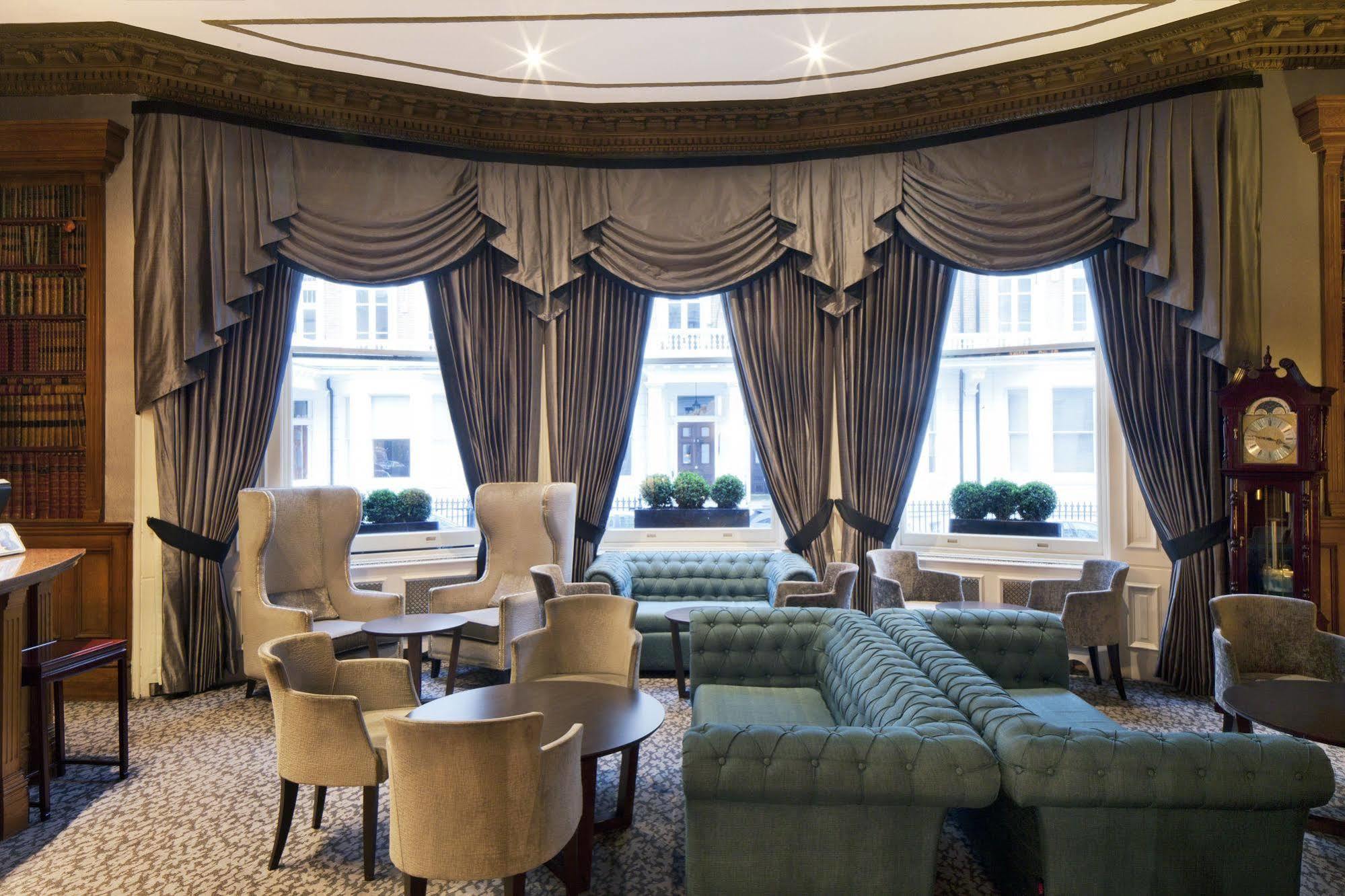 Hotel Gem Strathmore