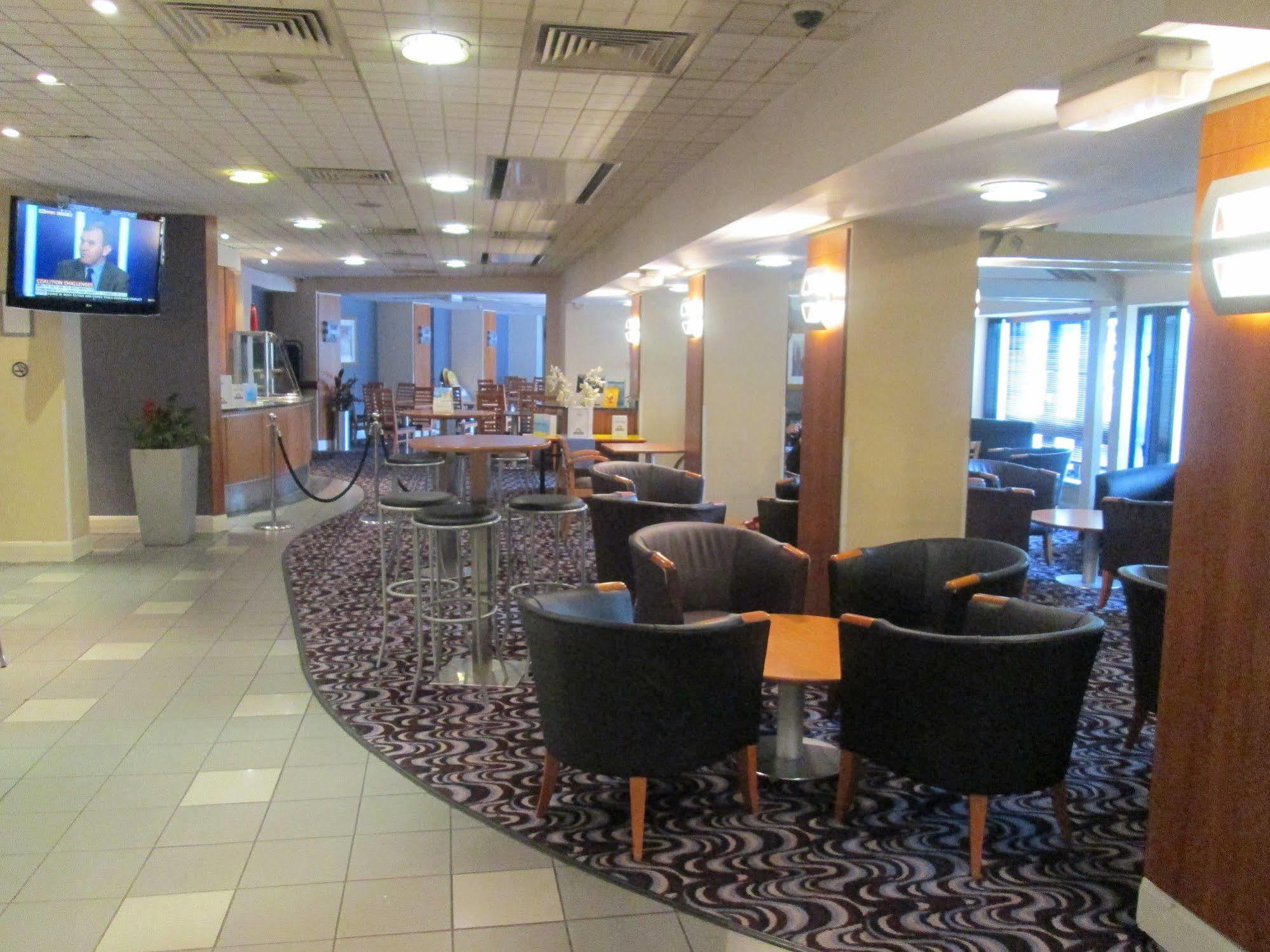 Waterloo Hub And