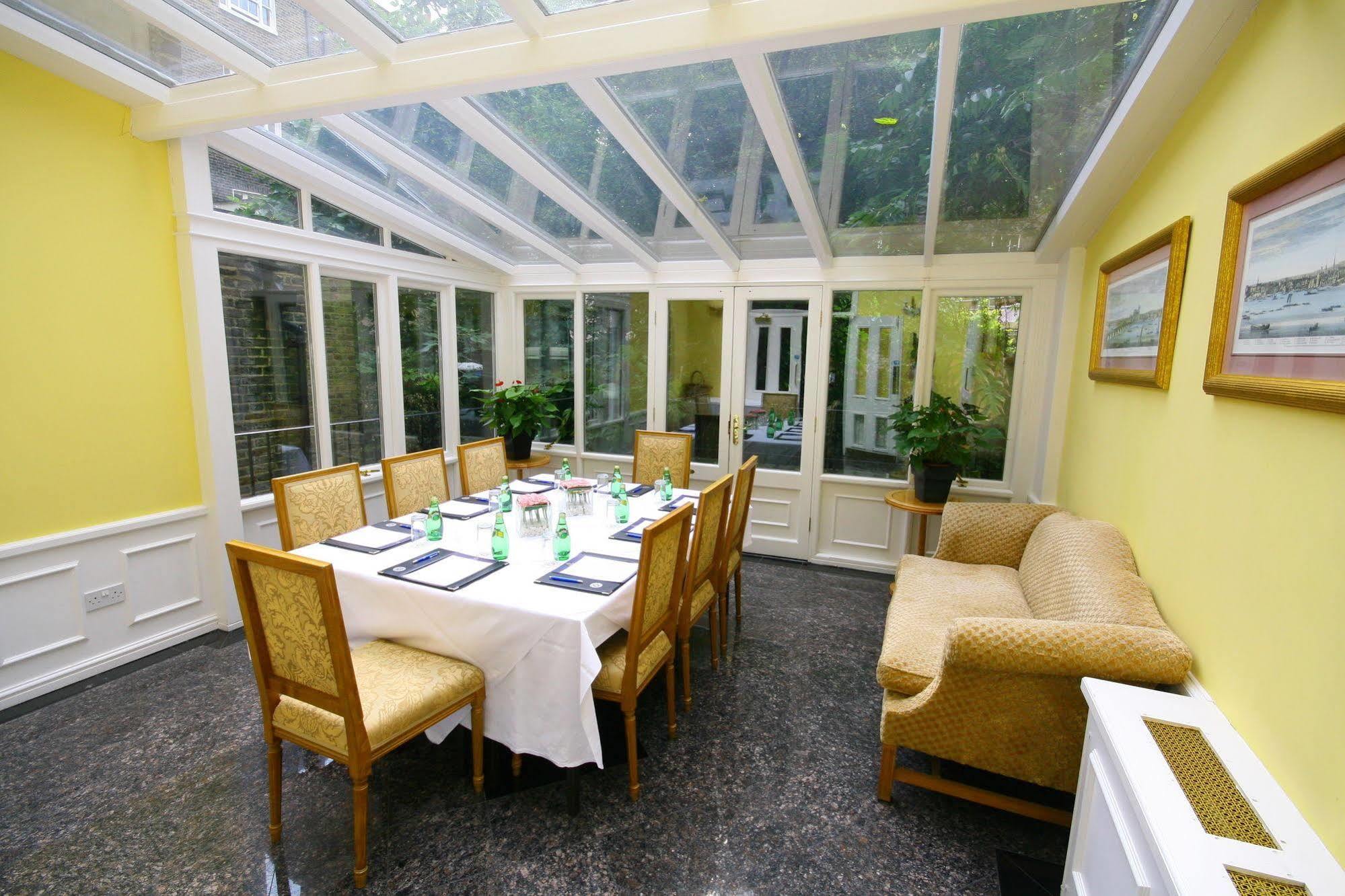 Grange Buckingham 4*