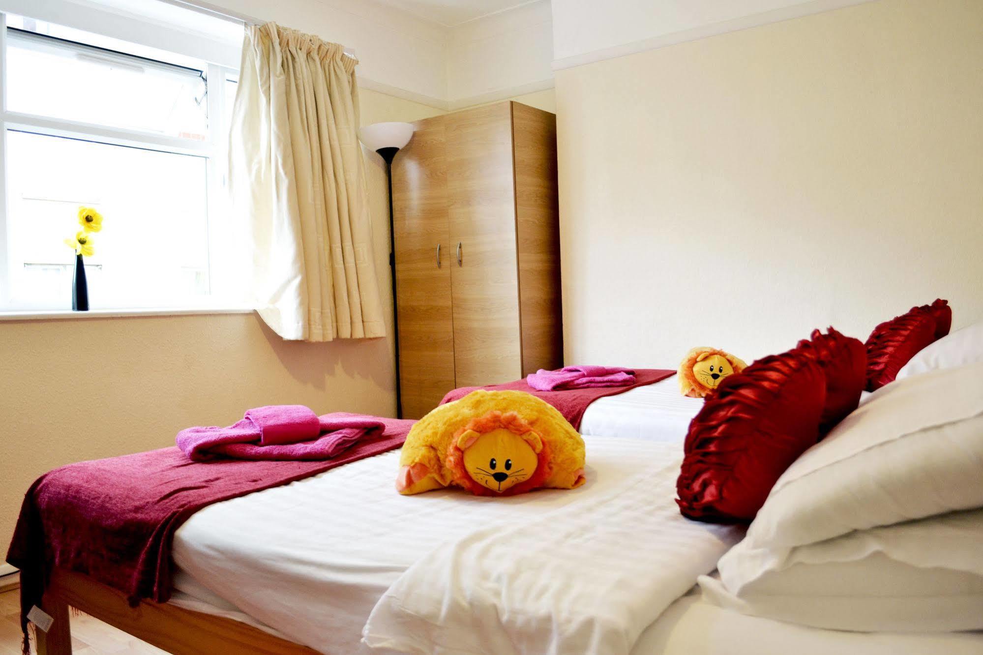 City London Hotel
