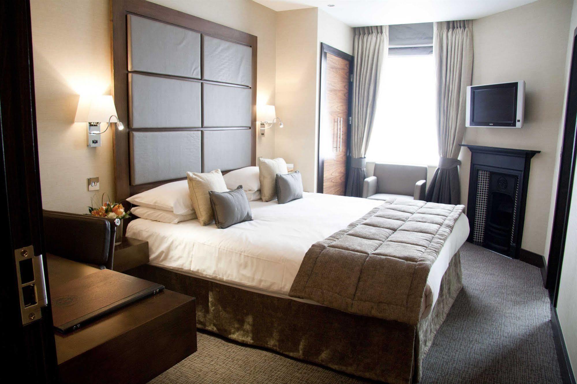 Wellington By Blue Orchid 4*