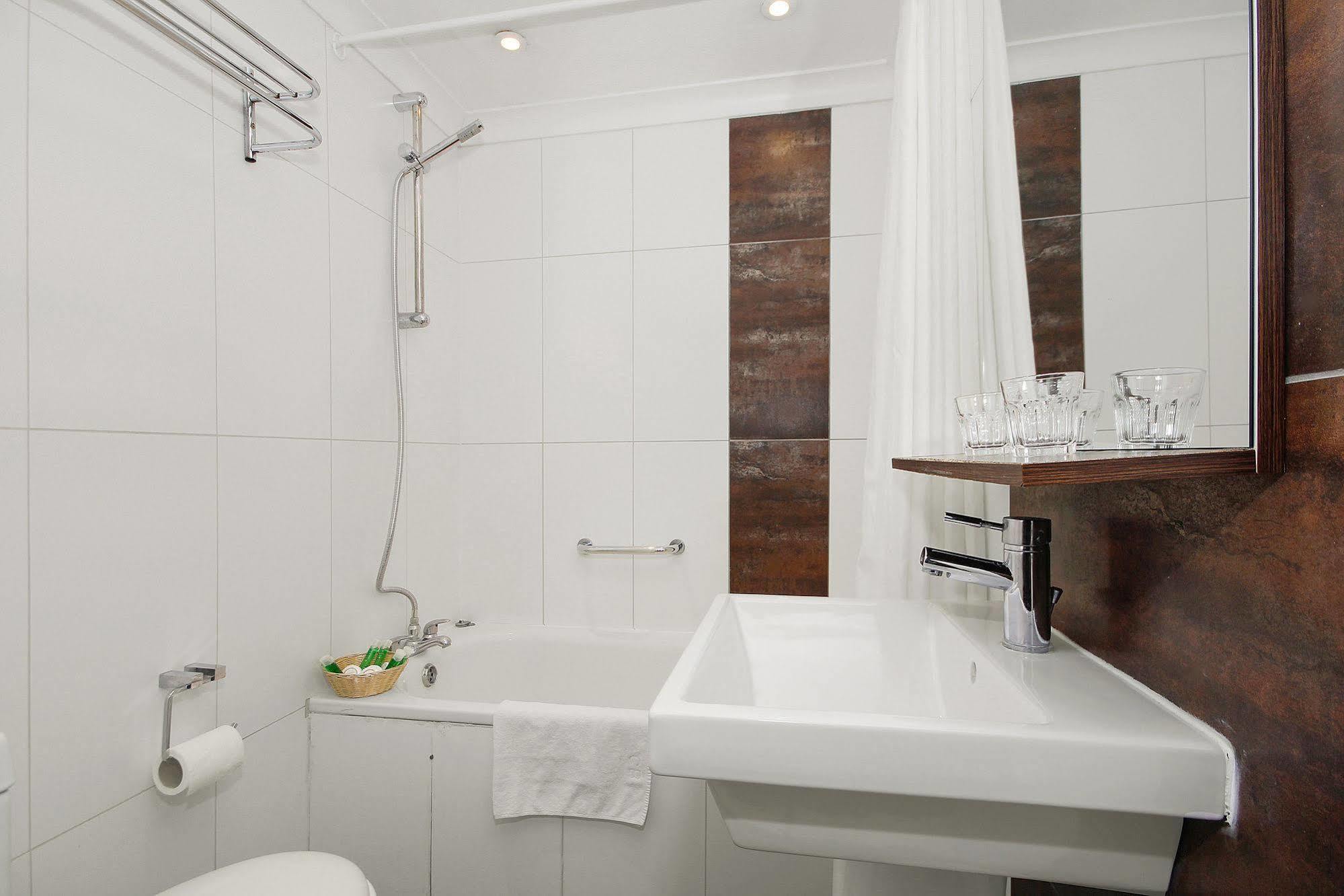 Admiral At Park Avenue Hotell 3*