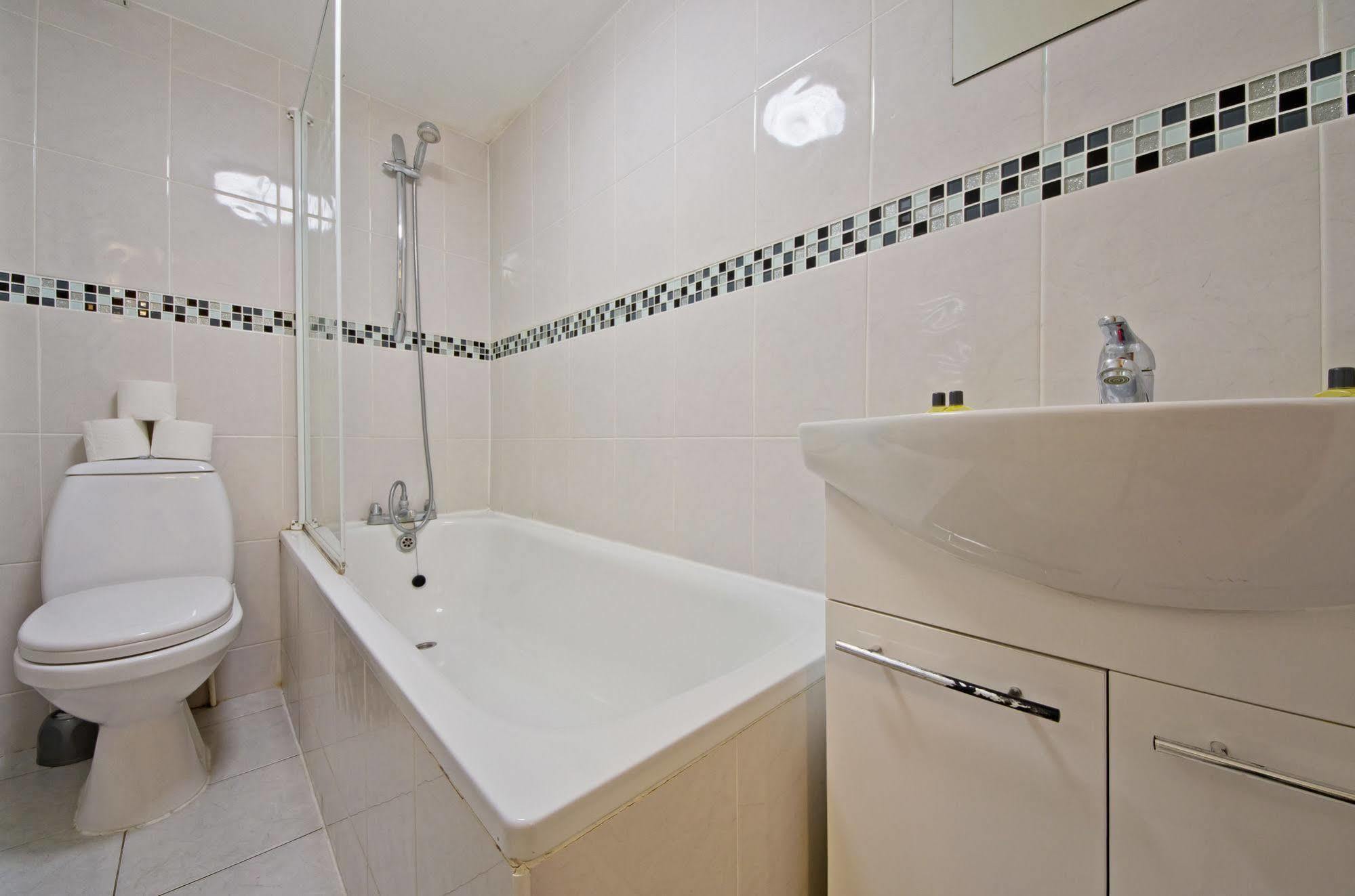Short Lets In - Angel Apartment *