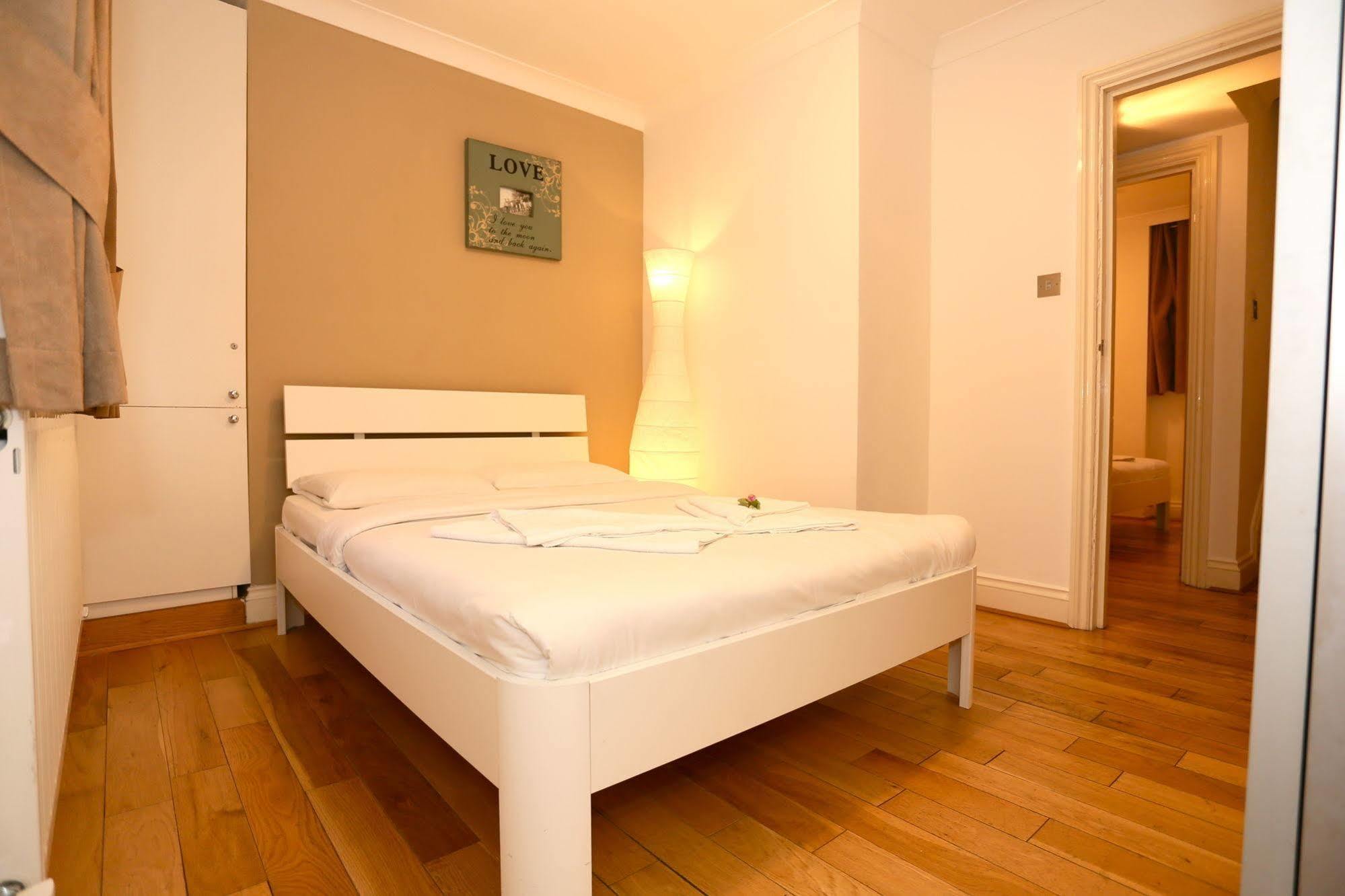 Short Lets In - Angel Apartment London