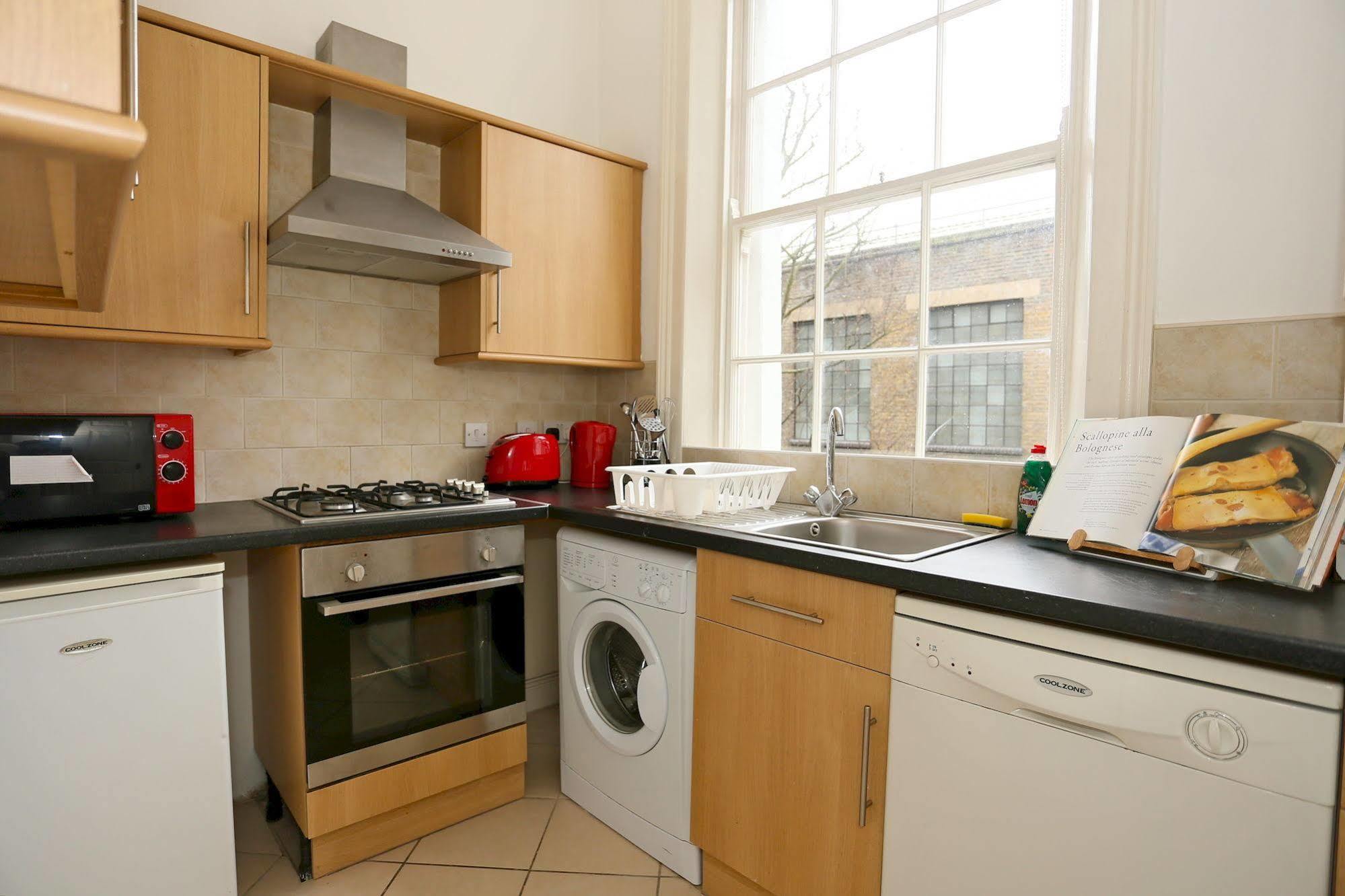 Short Lets In - Angel Apartment *