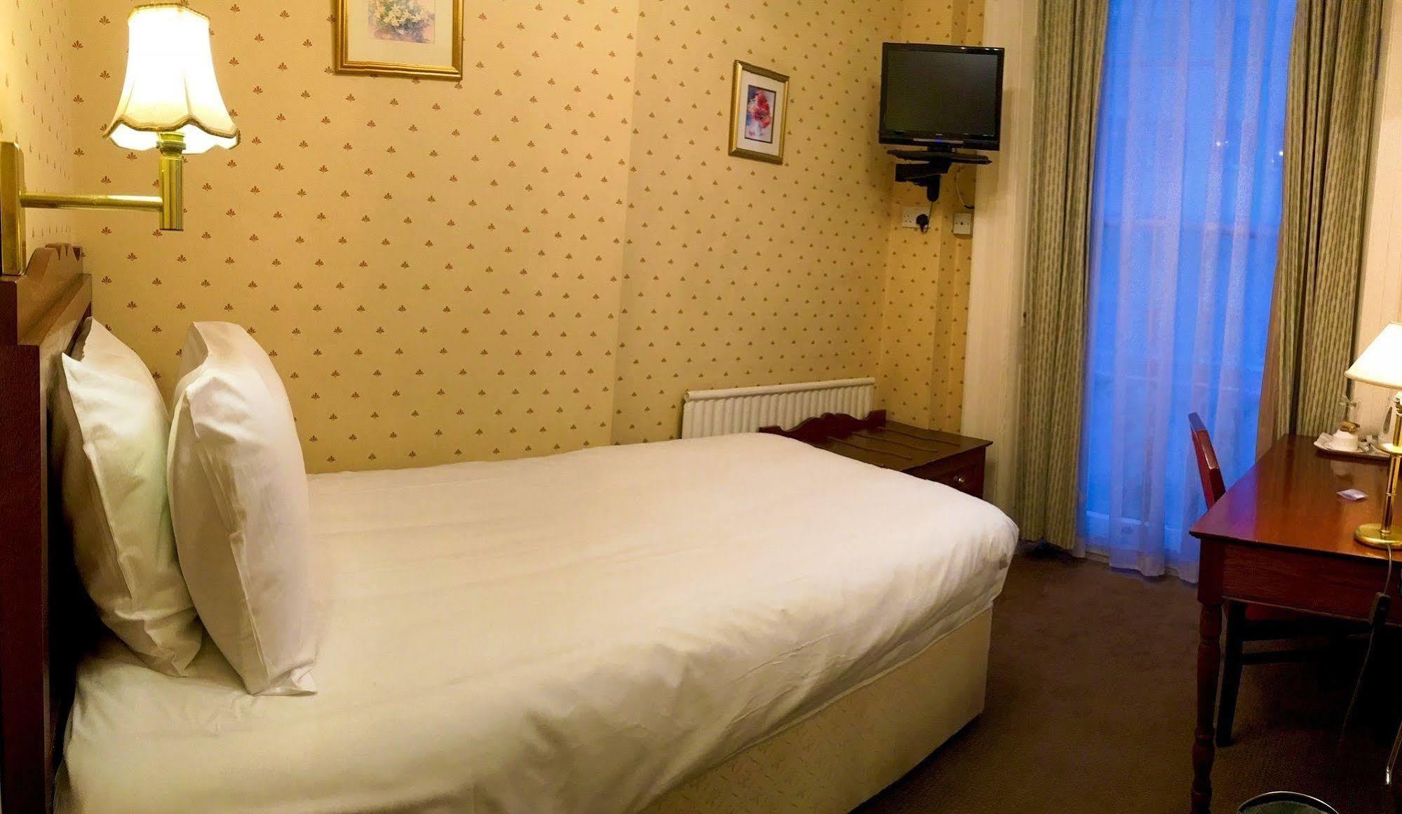 The Diplomat 3* London