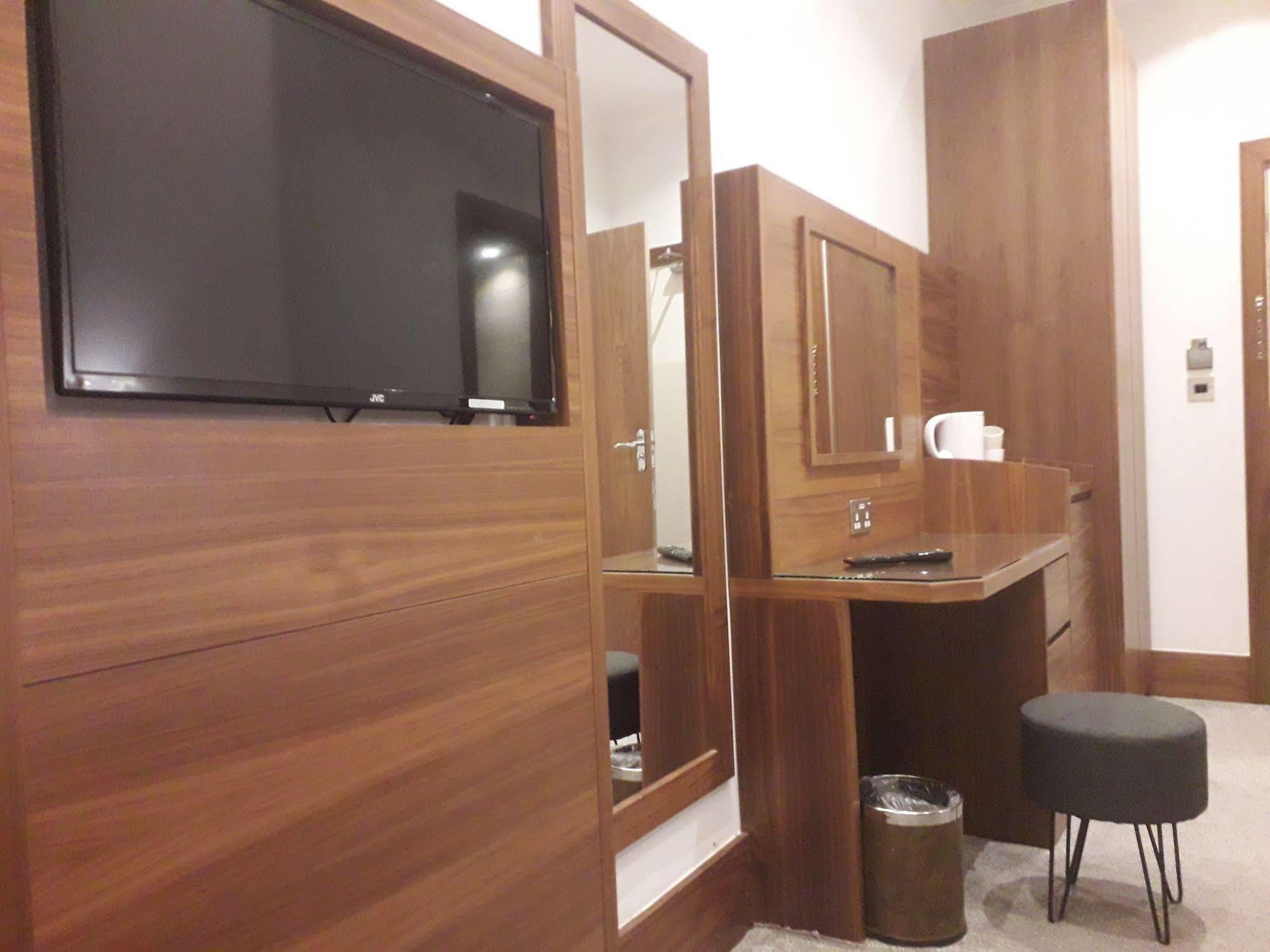 Lih Hotel Londres