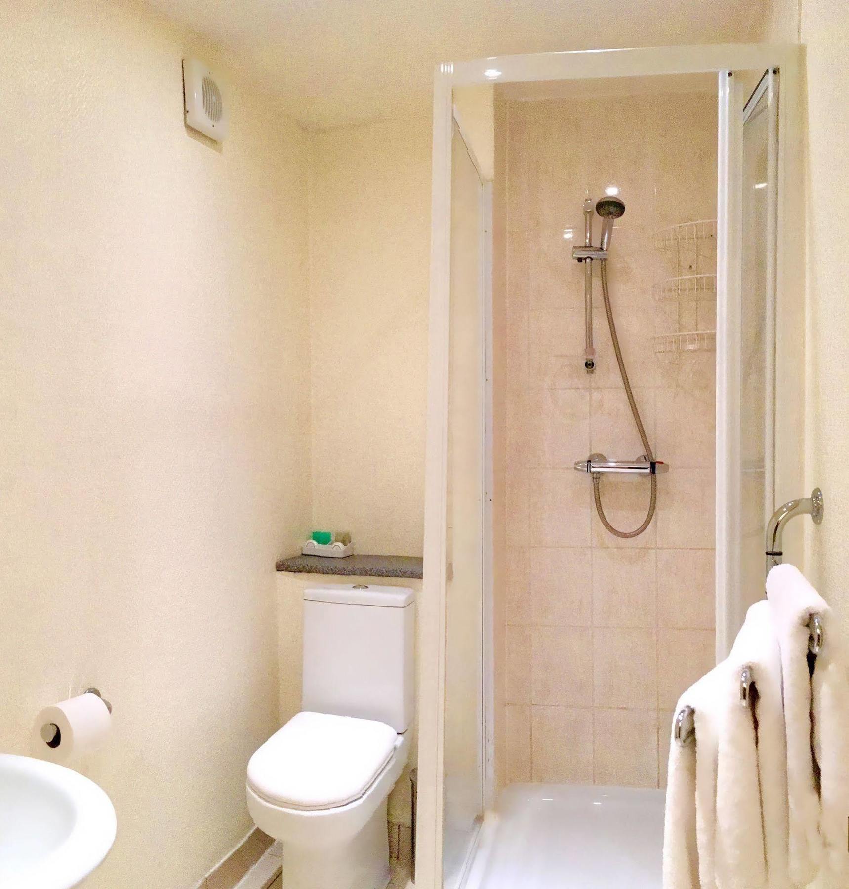 Hadleigh 3* London