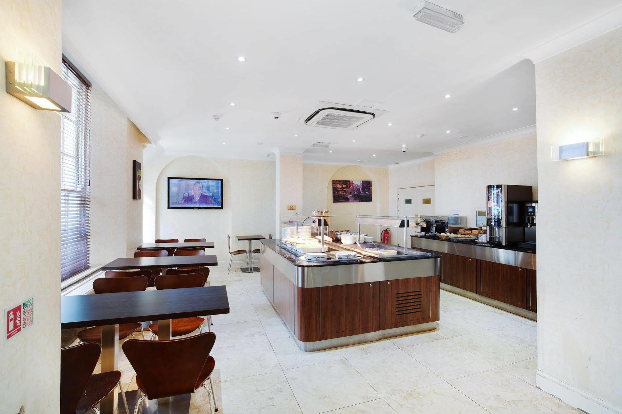 Queens Park Hotell