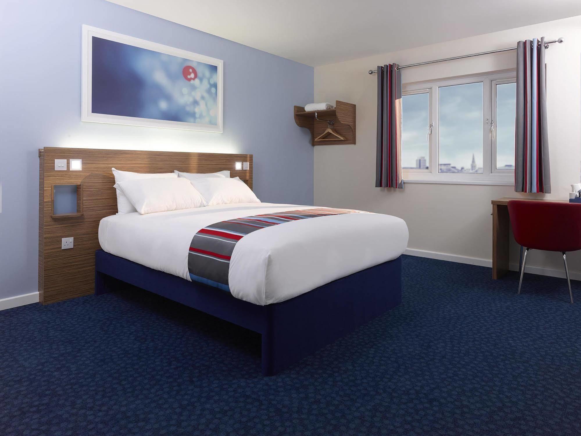 Hotel Travelodge Bethnal 3*