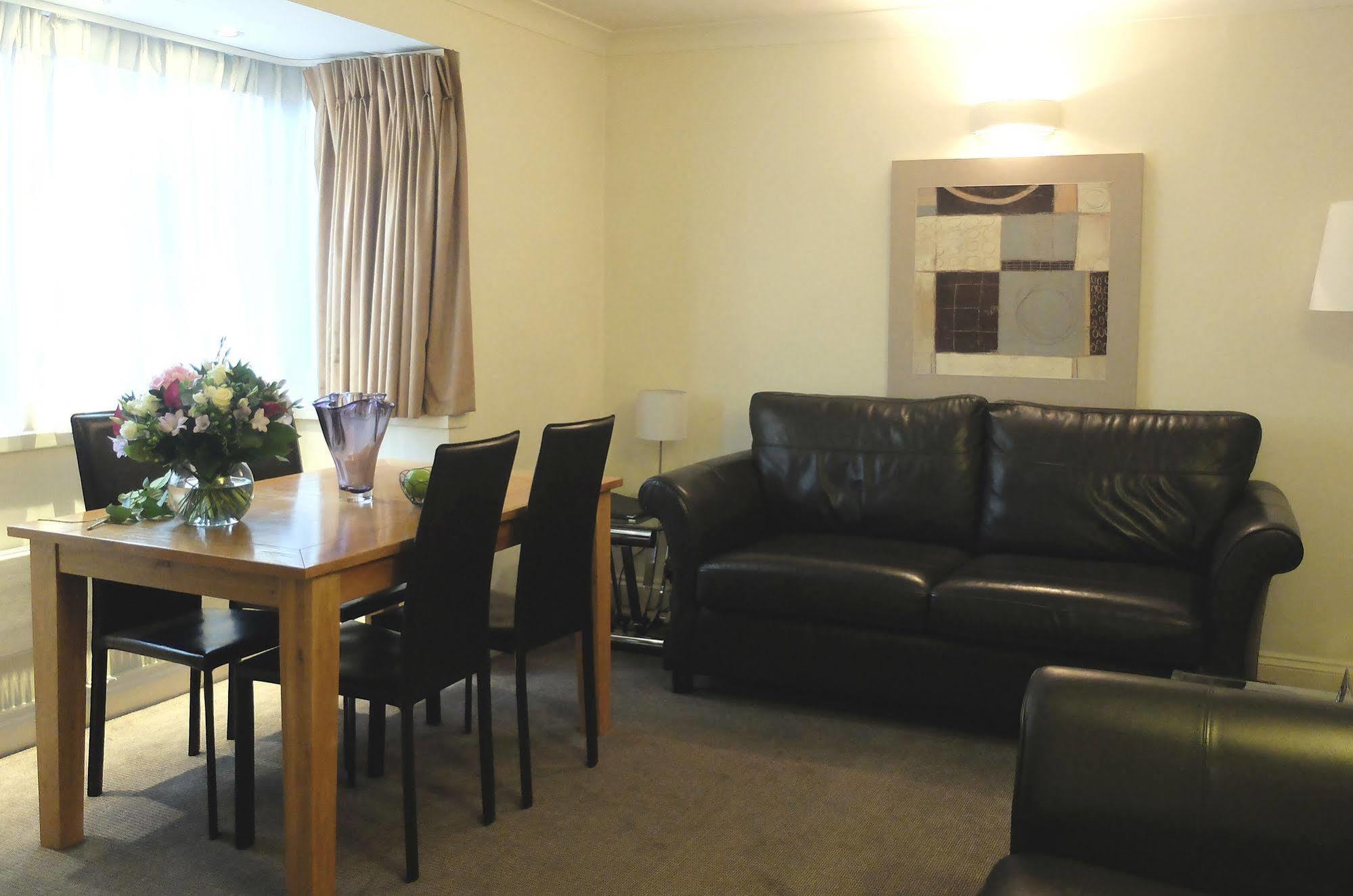 15 Basil Street Knightsbridge, Luxury Serviced London