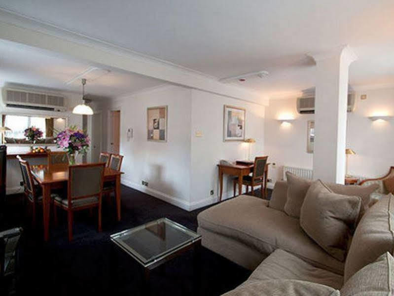 15 Basil Street Knightsbridge, Luxury Serviced Aparthotel