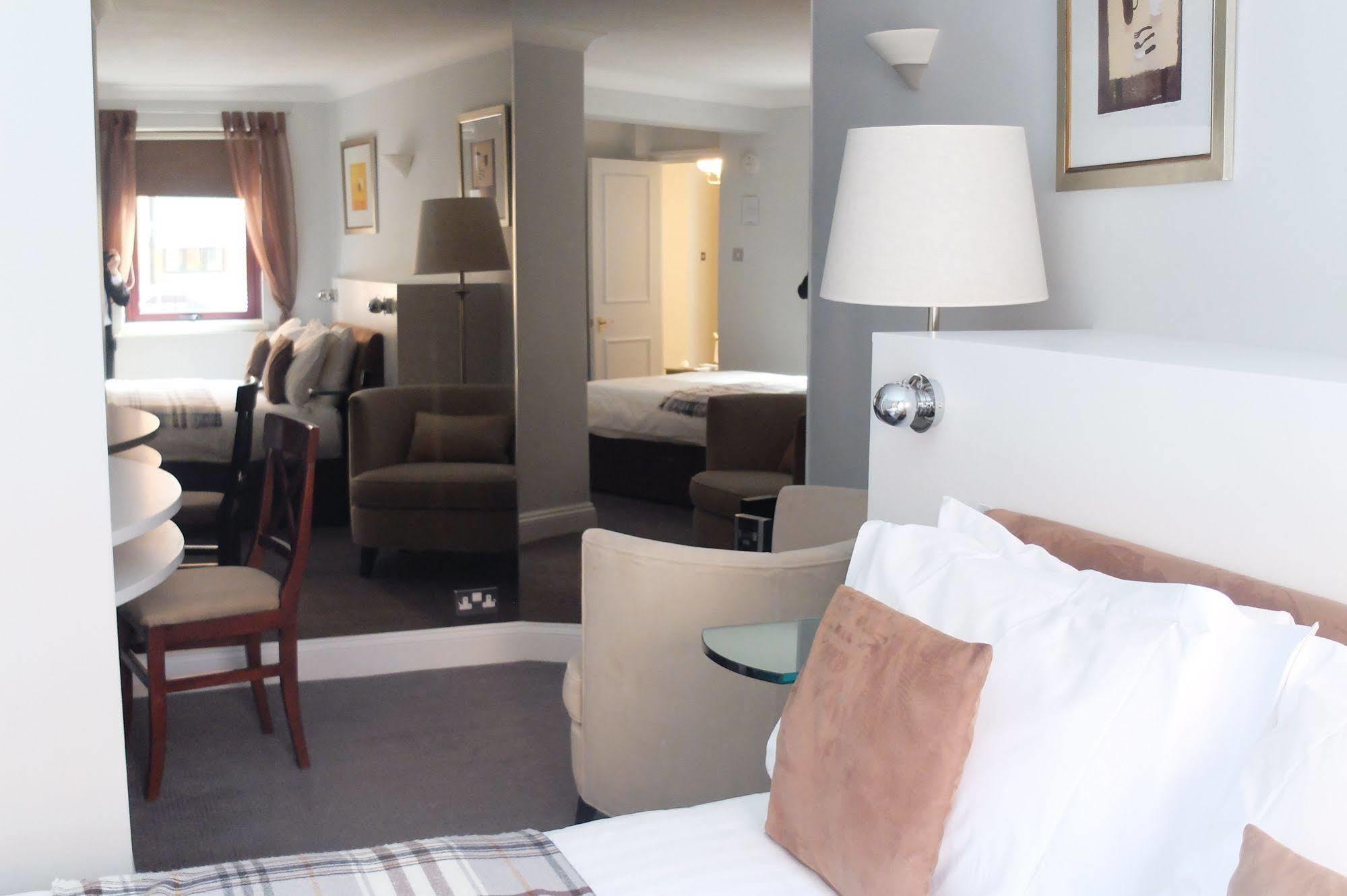 Aparthotel 15 Basil Street Knightsbridge, Luxury Serviced London