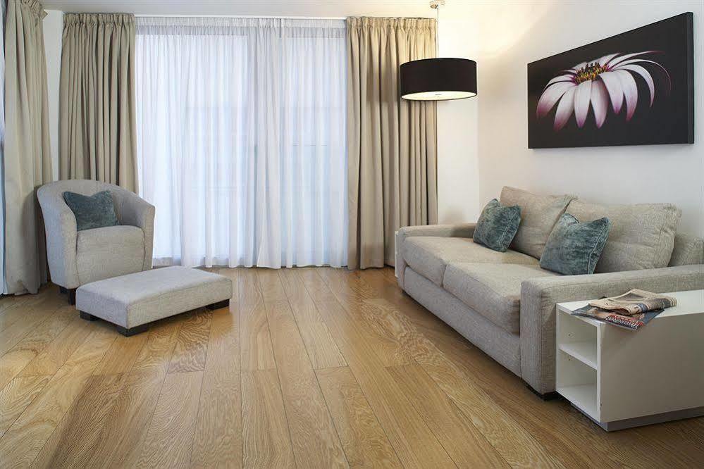 Hotel By Marriott Kensington 4*