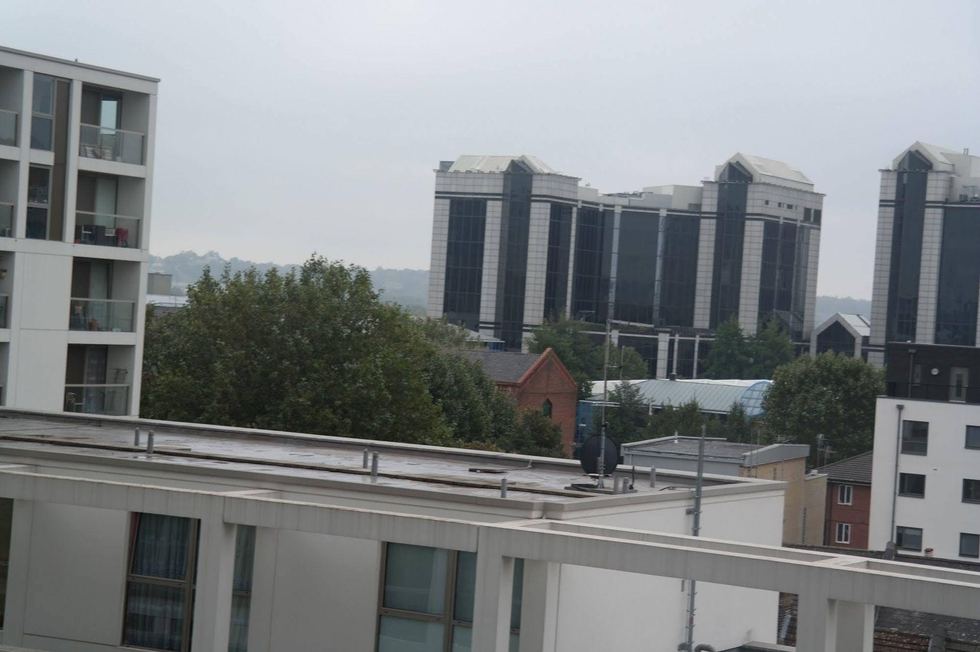 Denison House - Elite Apartment